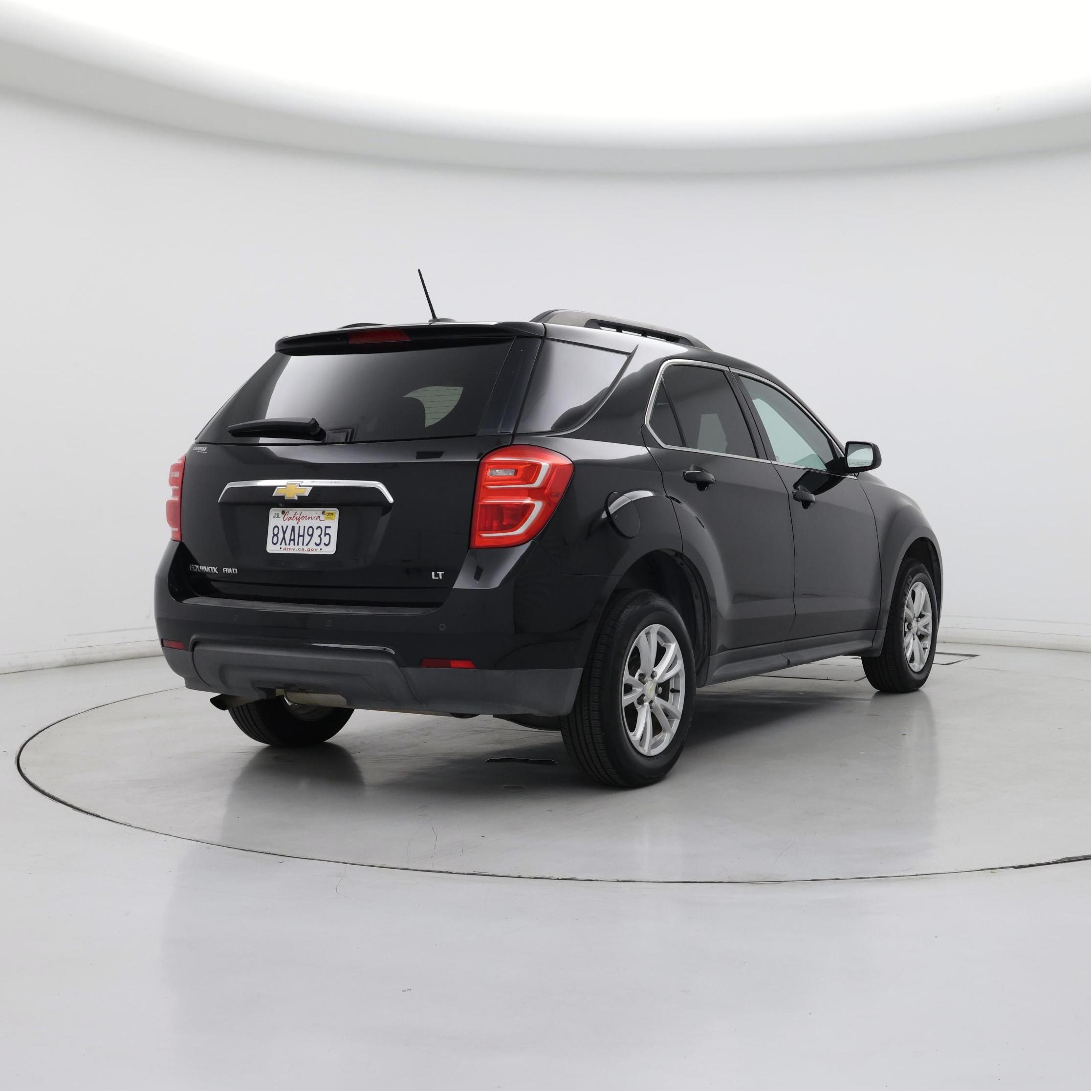 Thumbnail: 2017 Chevrolet Equinox - 8