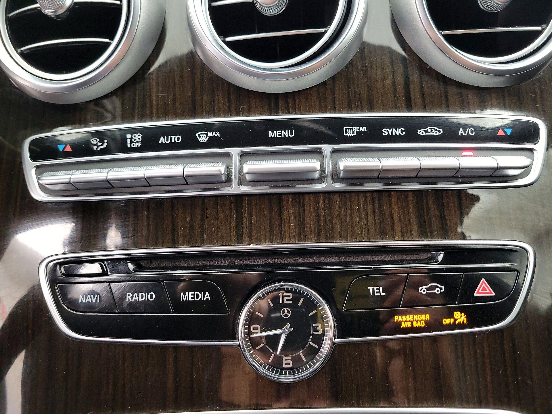 Thumbnail: 2018 Mercedes-Benz C-Class - 17