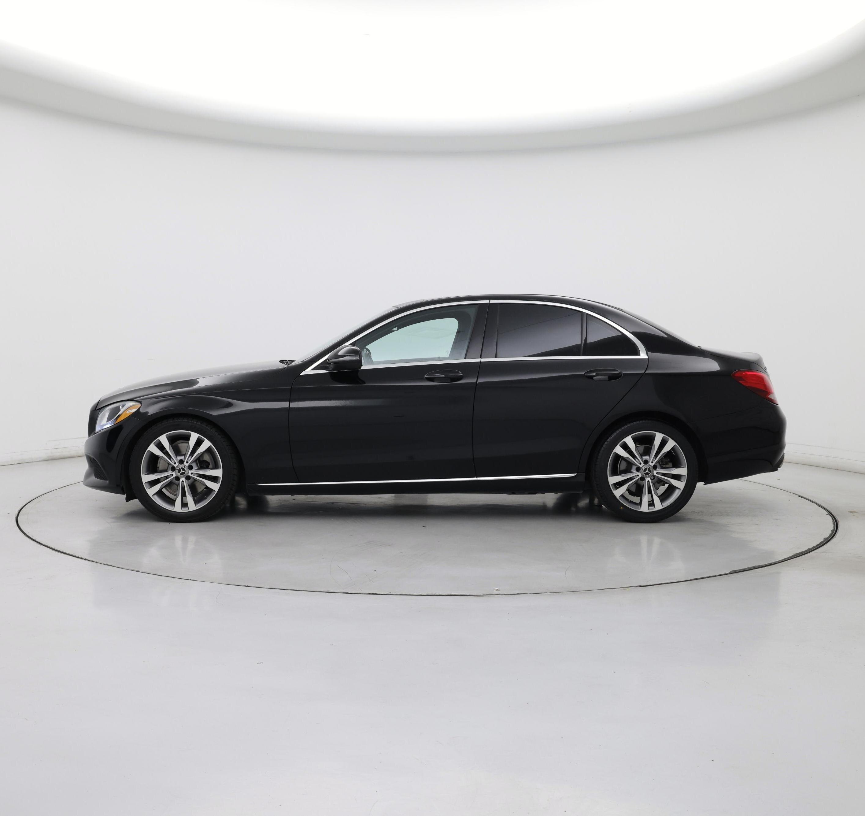 Thumbnail: 2018 Mercedes-Benz C-Class - 3