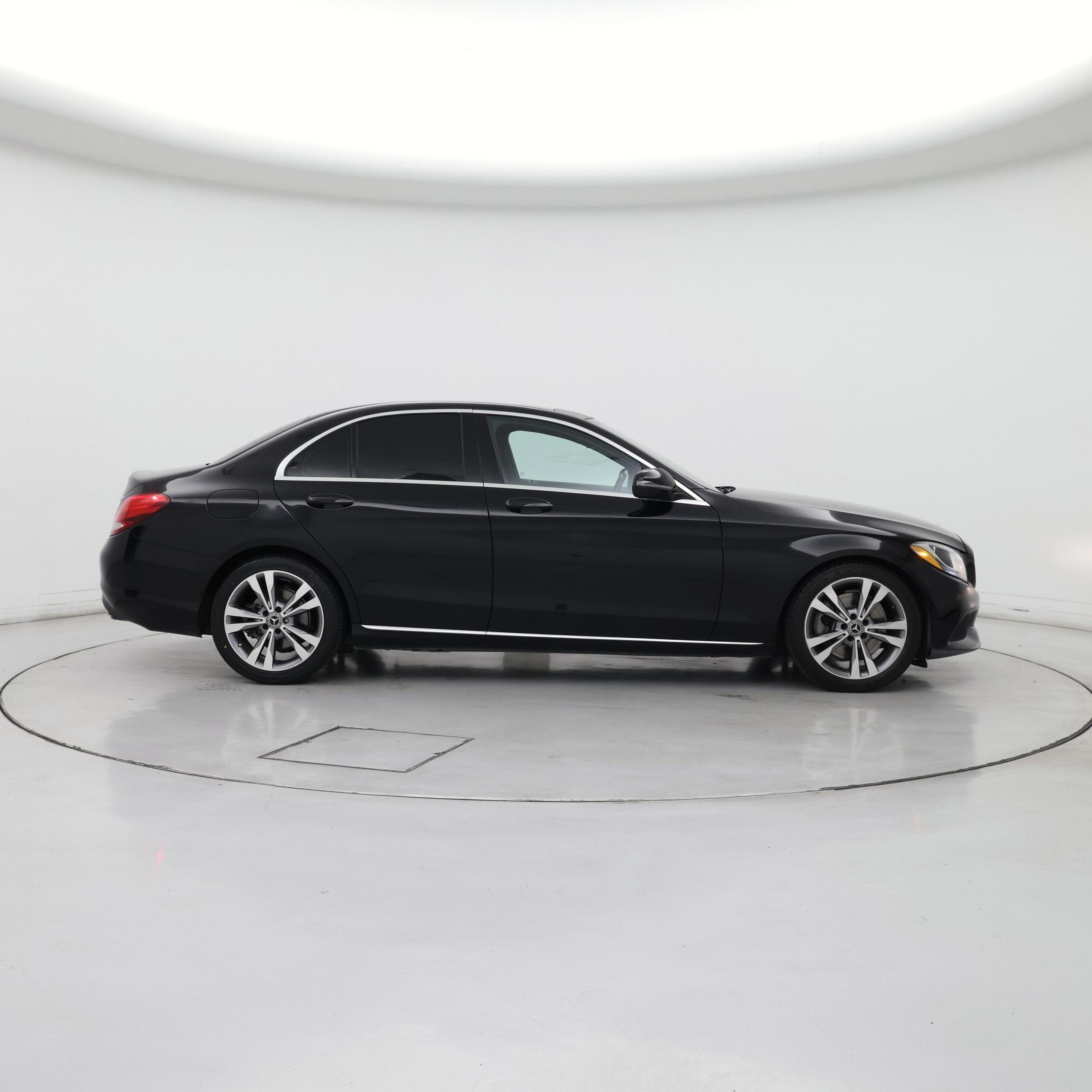 Thumbnail: 2018 Mercedes-Benz C-Class - 7