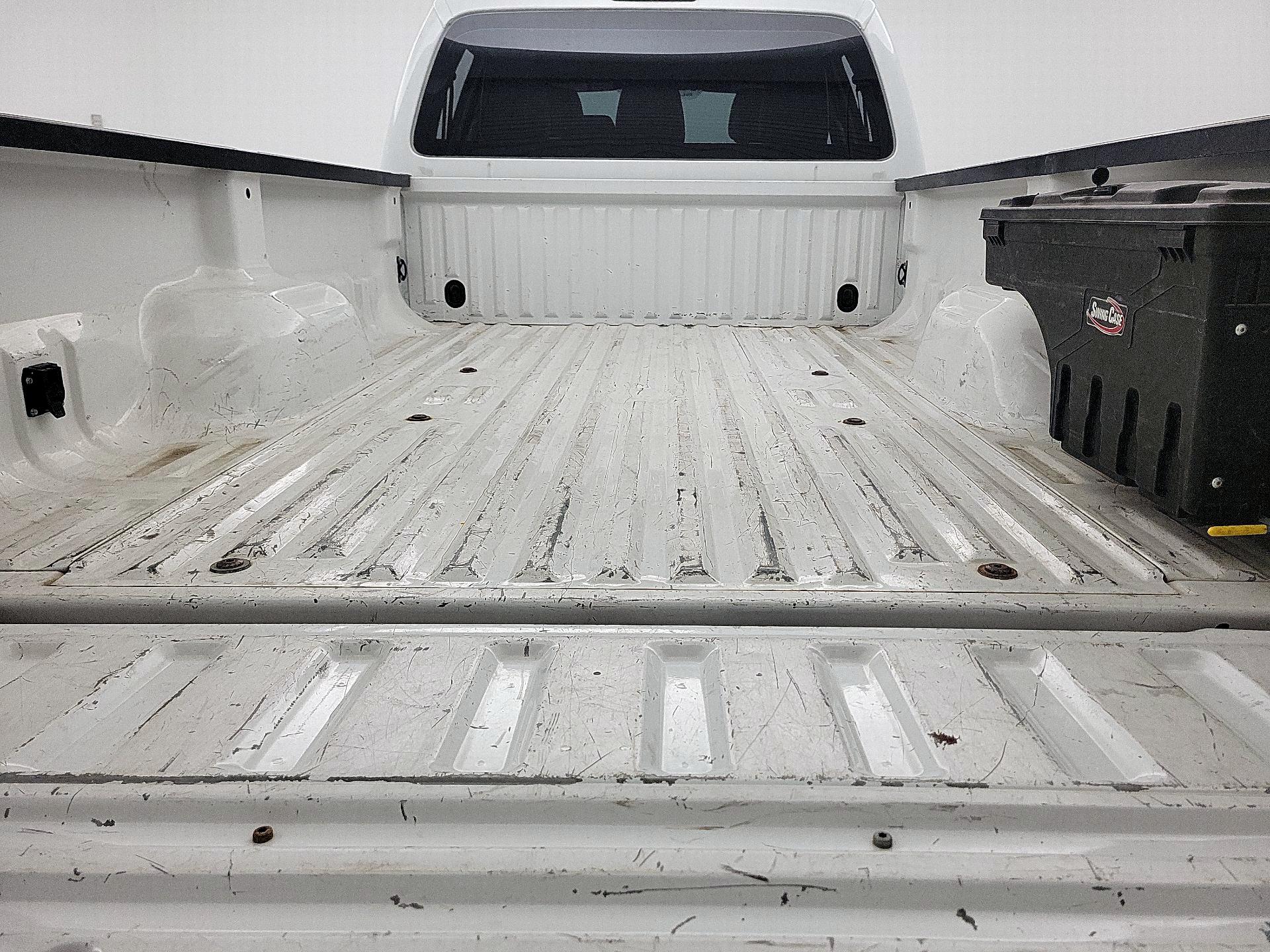 Thumbnail: 2015 Ford F-250 - 19