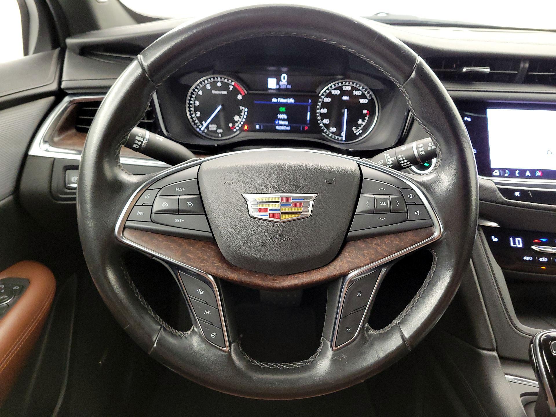 Thumbnail: 2021 Cadillac XT5 - 10
