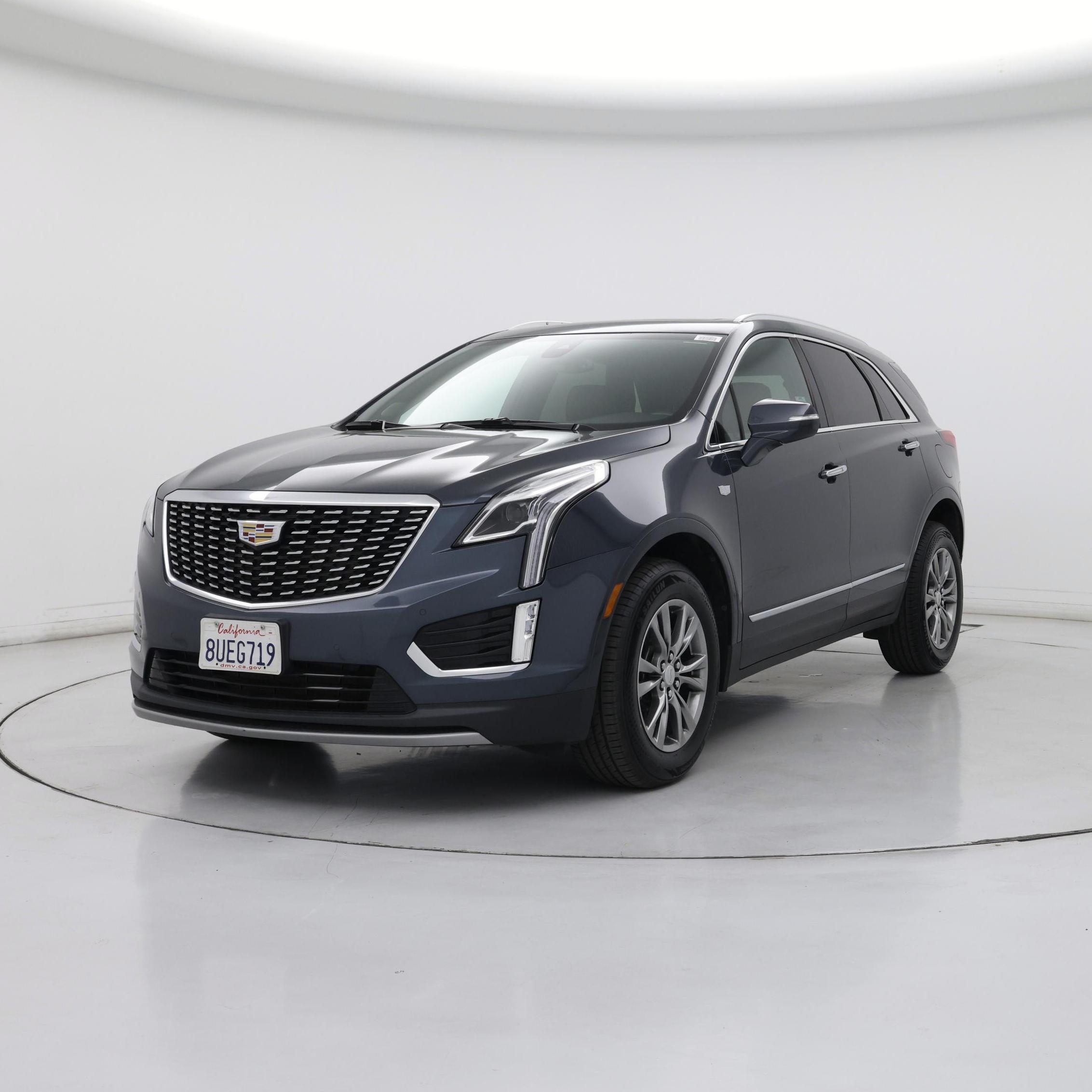Thumbnail: 2021 Cadillac XT5 - 4