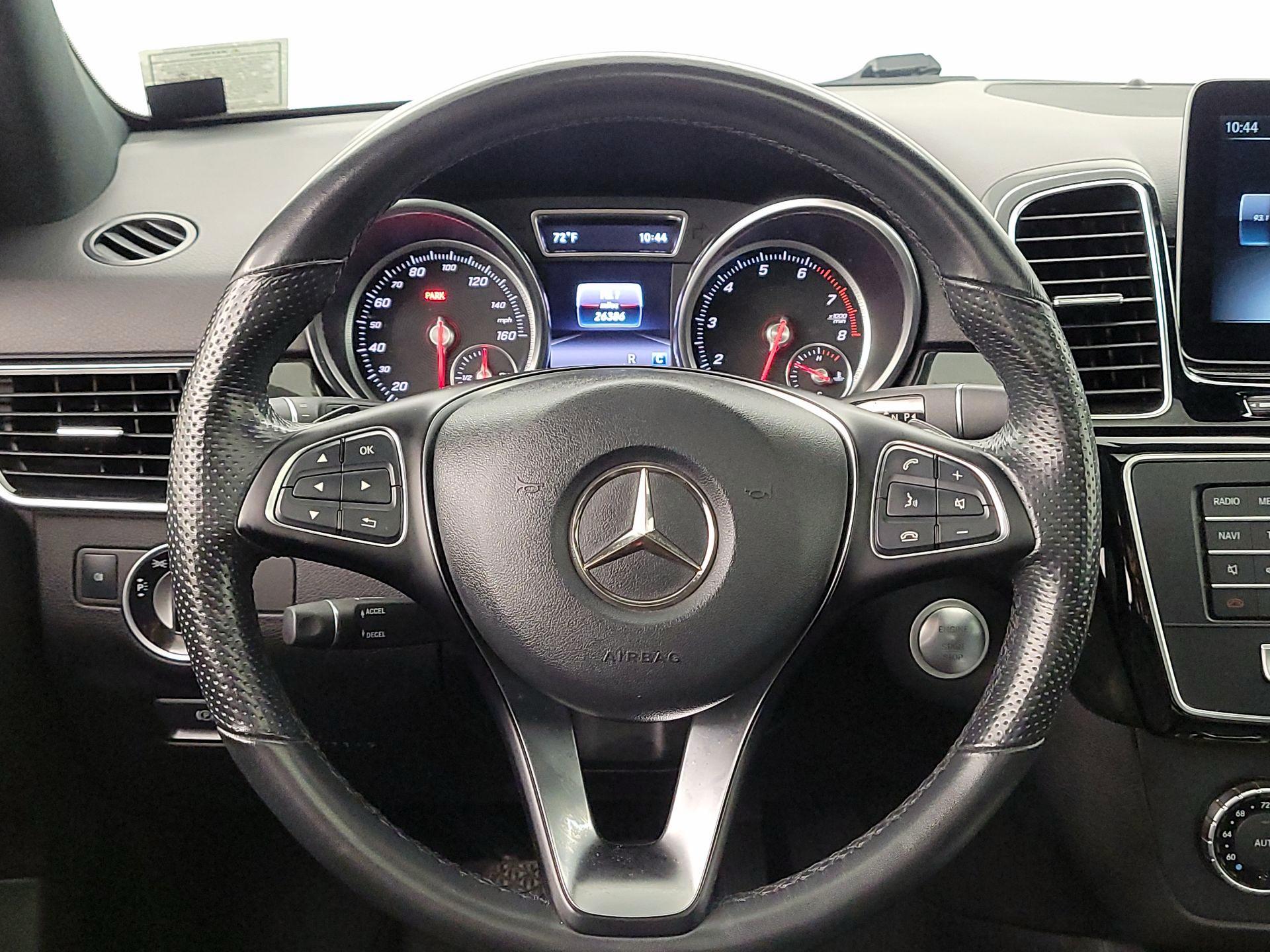 Thumbnail: 2018 Mercedes-Benz GLE - 10
