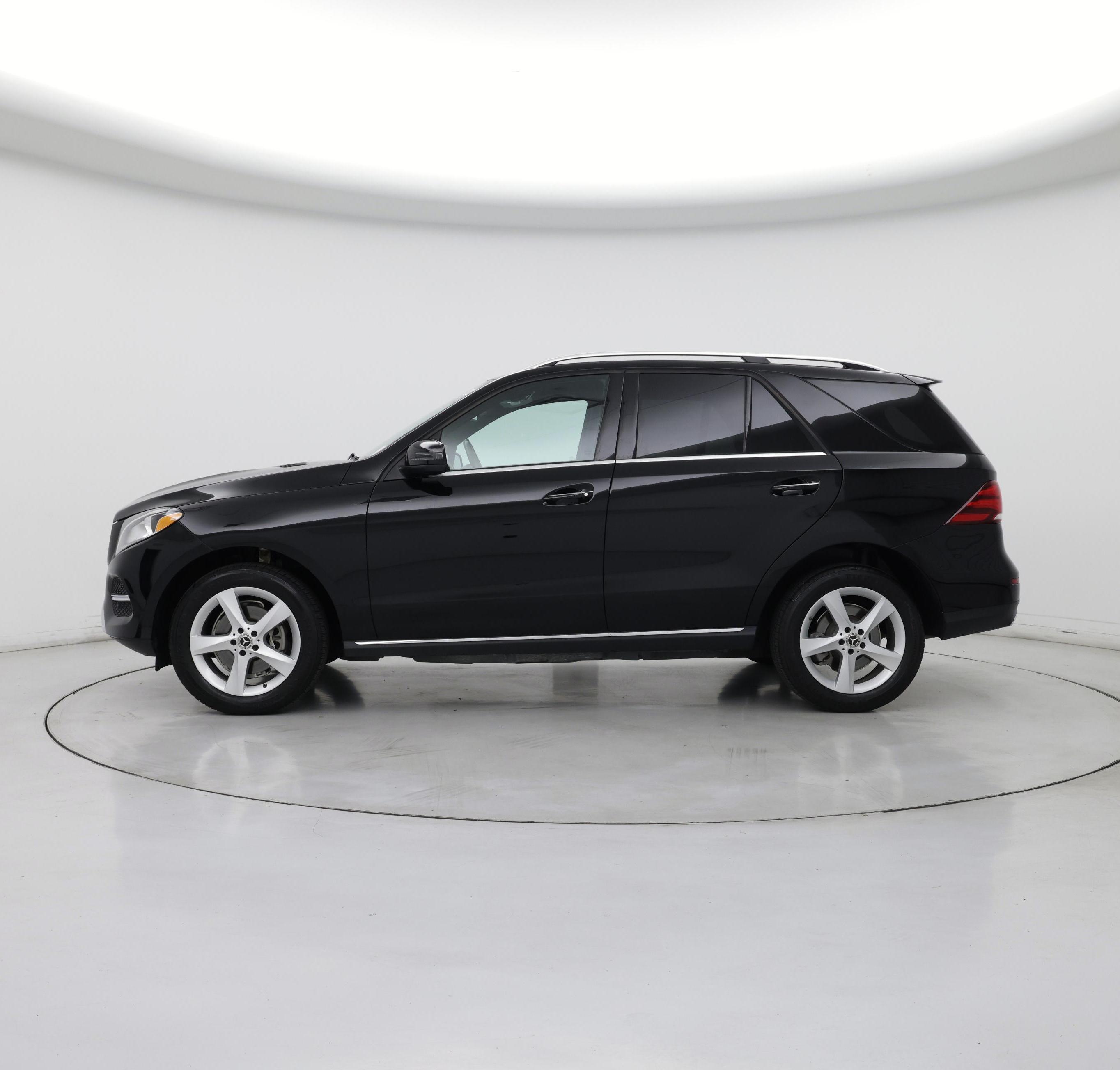 Thumbnail: 2018 Mercedes-Benz GLE - 3