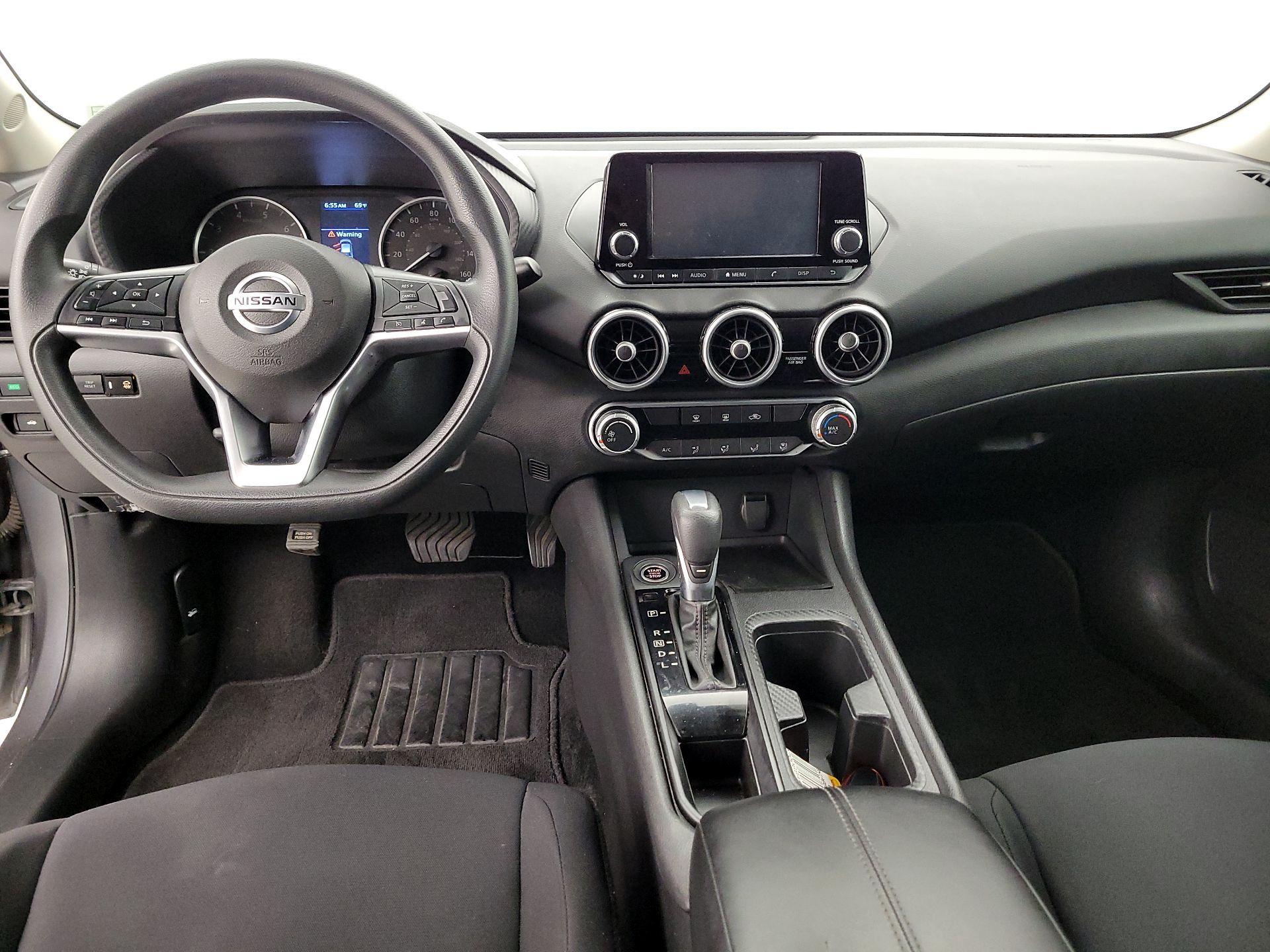 Thumbnail: 2021 Nissan Sentra - 9