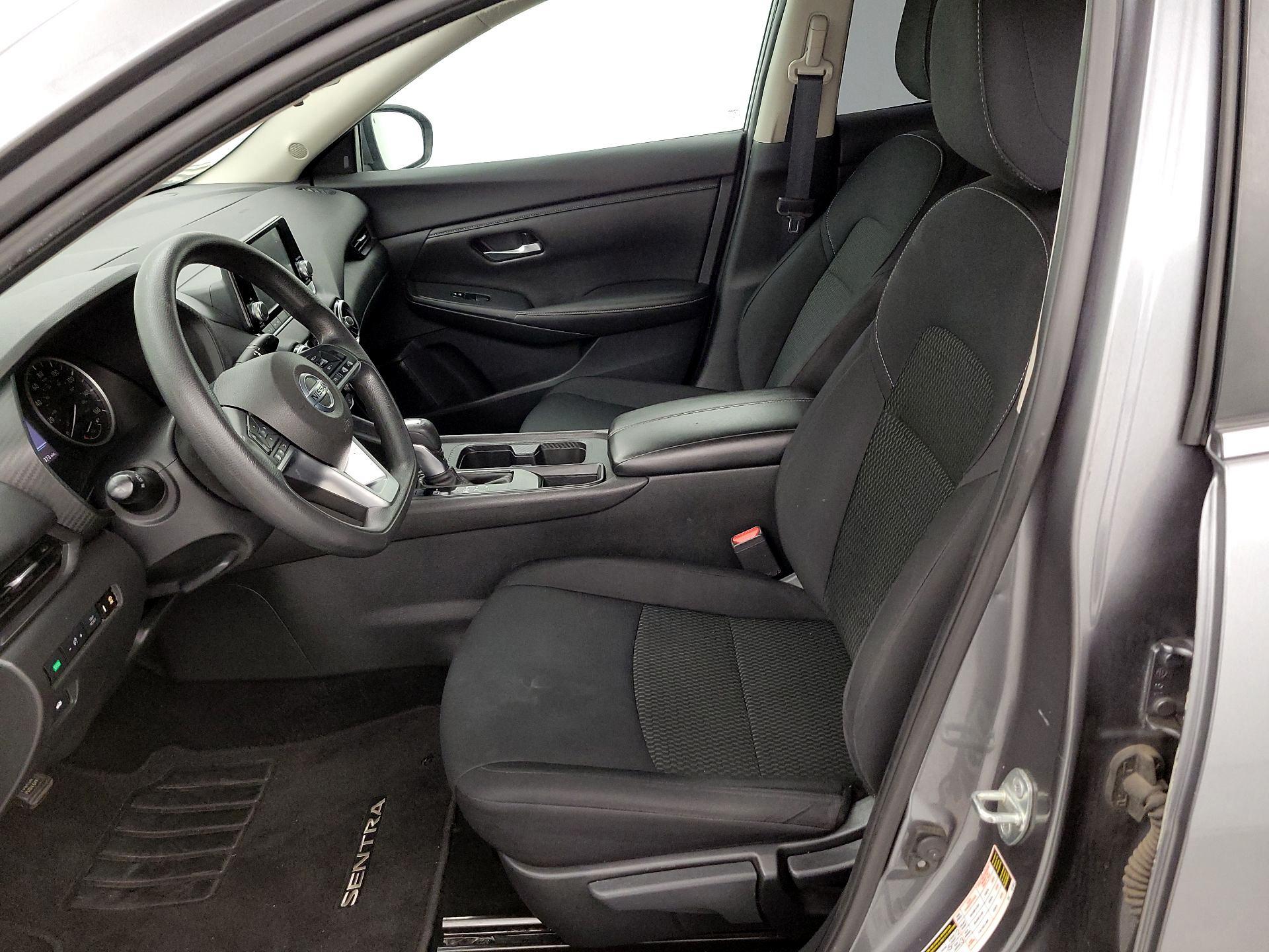 Thumbnail: 2021 Nissan Sentra - 11