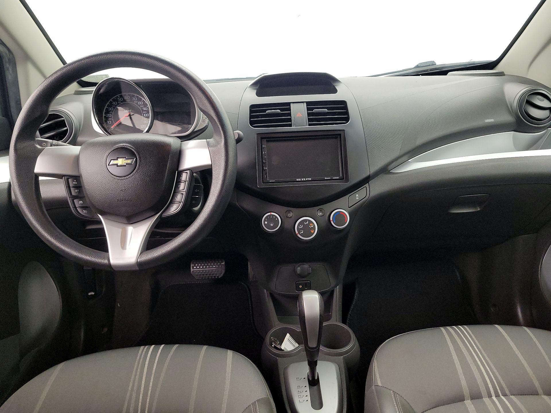 Thumbnail: 2015 Chevrolet Spark - 9