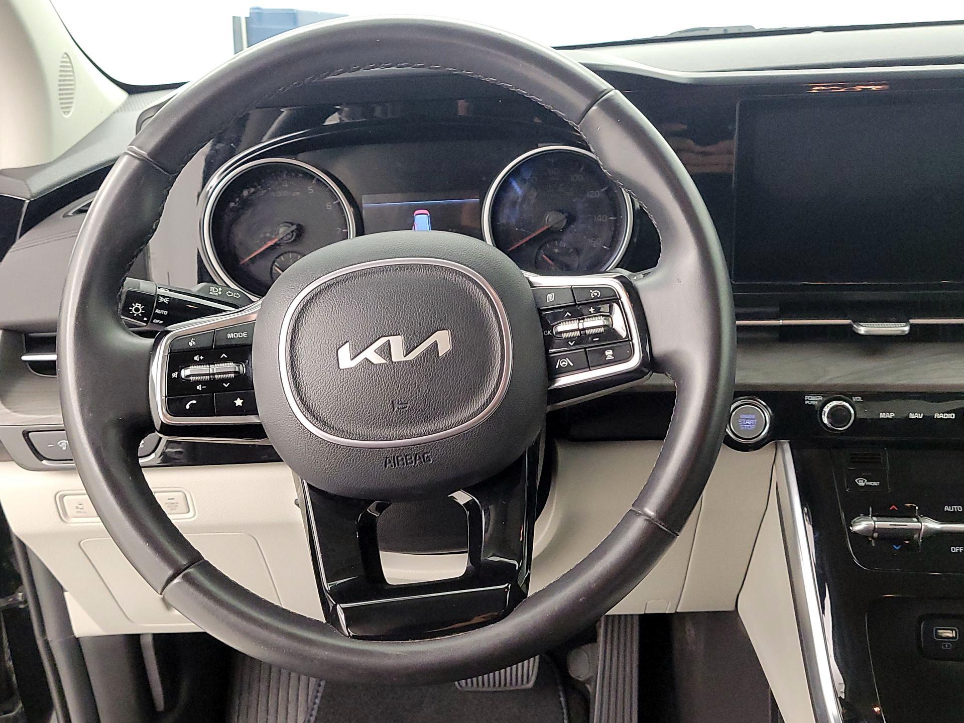 Thumbnail: 2024 Kia Carnival - 10