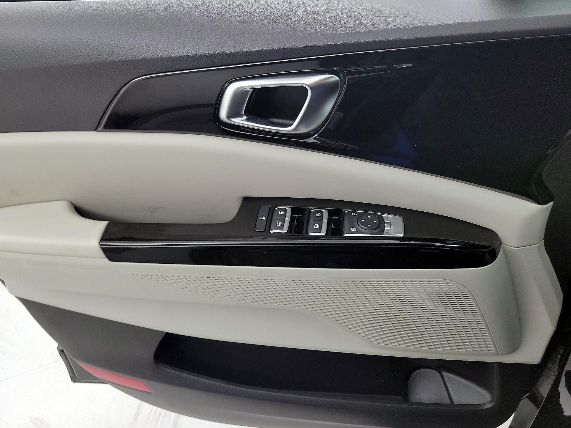 Thumbnail: 2024 Kia Carnival - 12