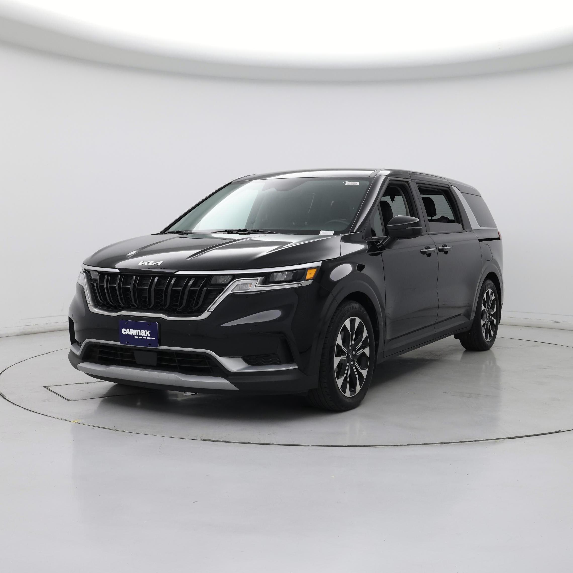 Thumbnail: 2024 Kia Carnival - 4