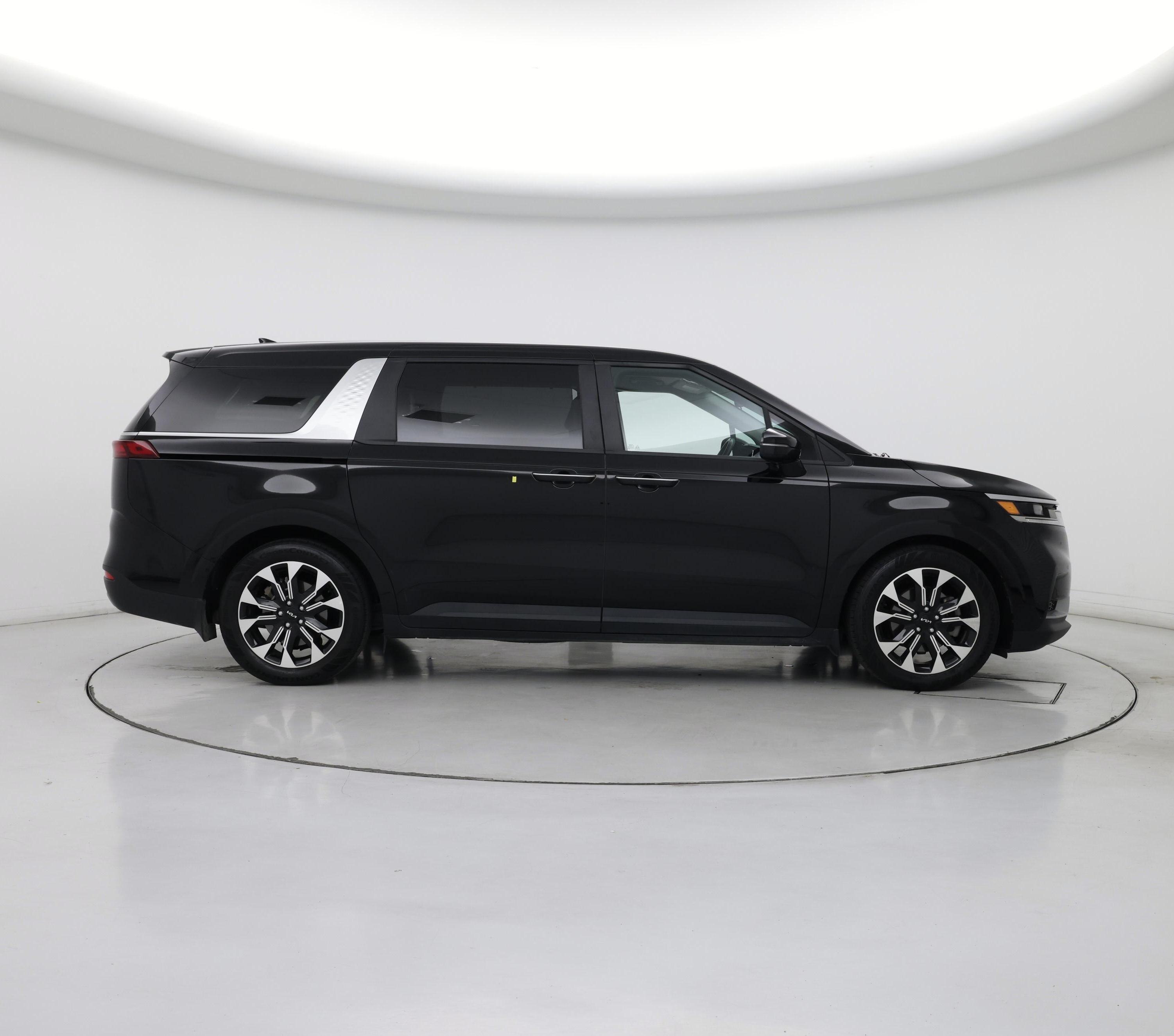 Thumbnail: 2024 Kia Carnival - 7