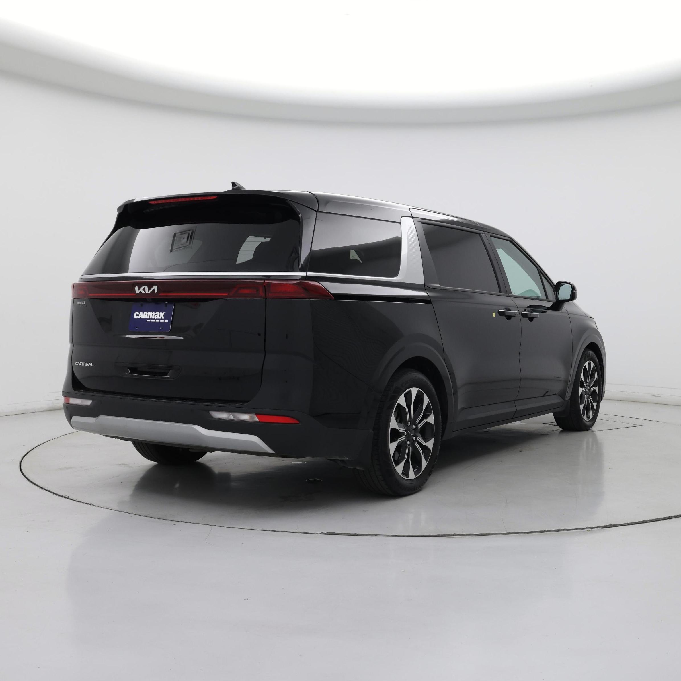 Thumbnail: 2024 Kia Carnival - 8