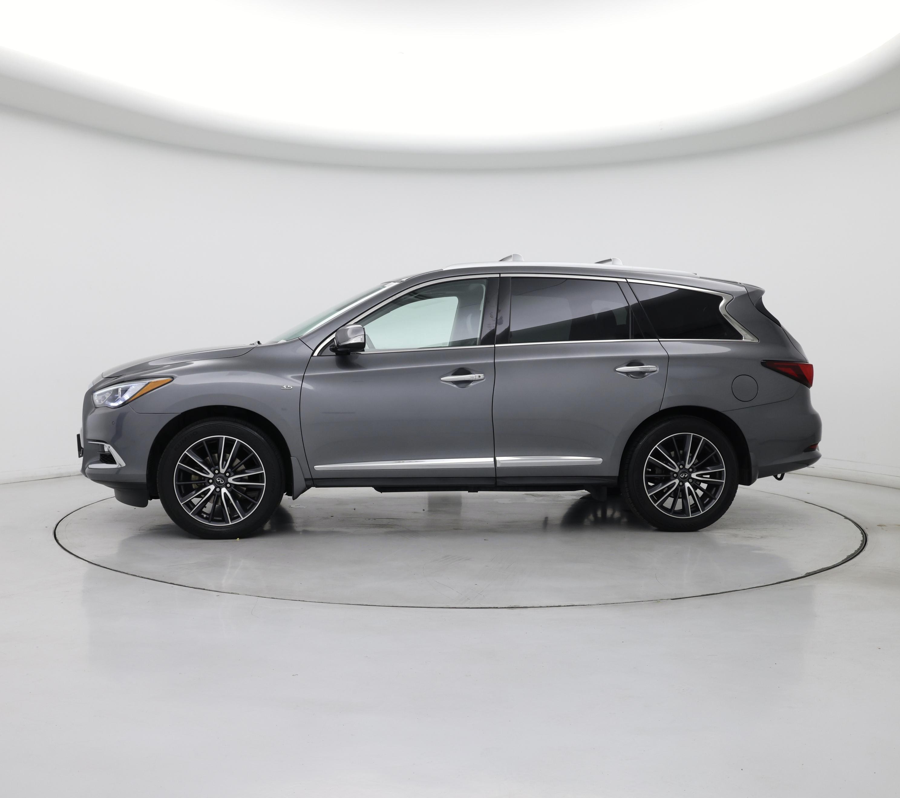 Thumbnail: 2017 INFINITI QX60 - 3
