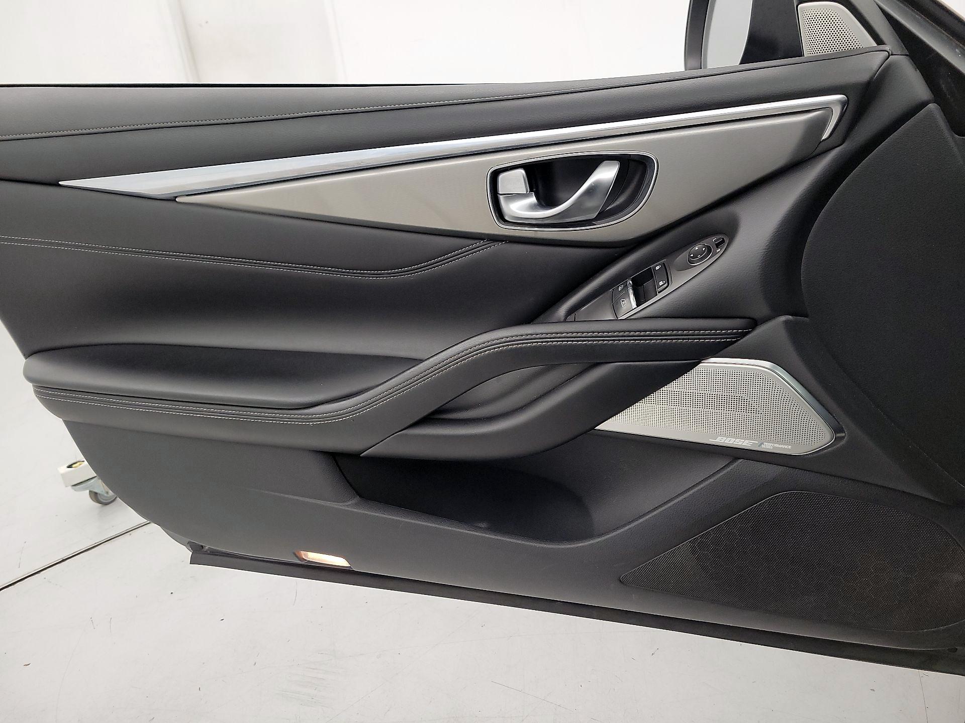 Thumbnail: 2017 INFINITI Q60 - 12