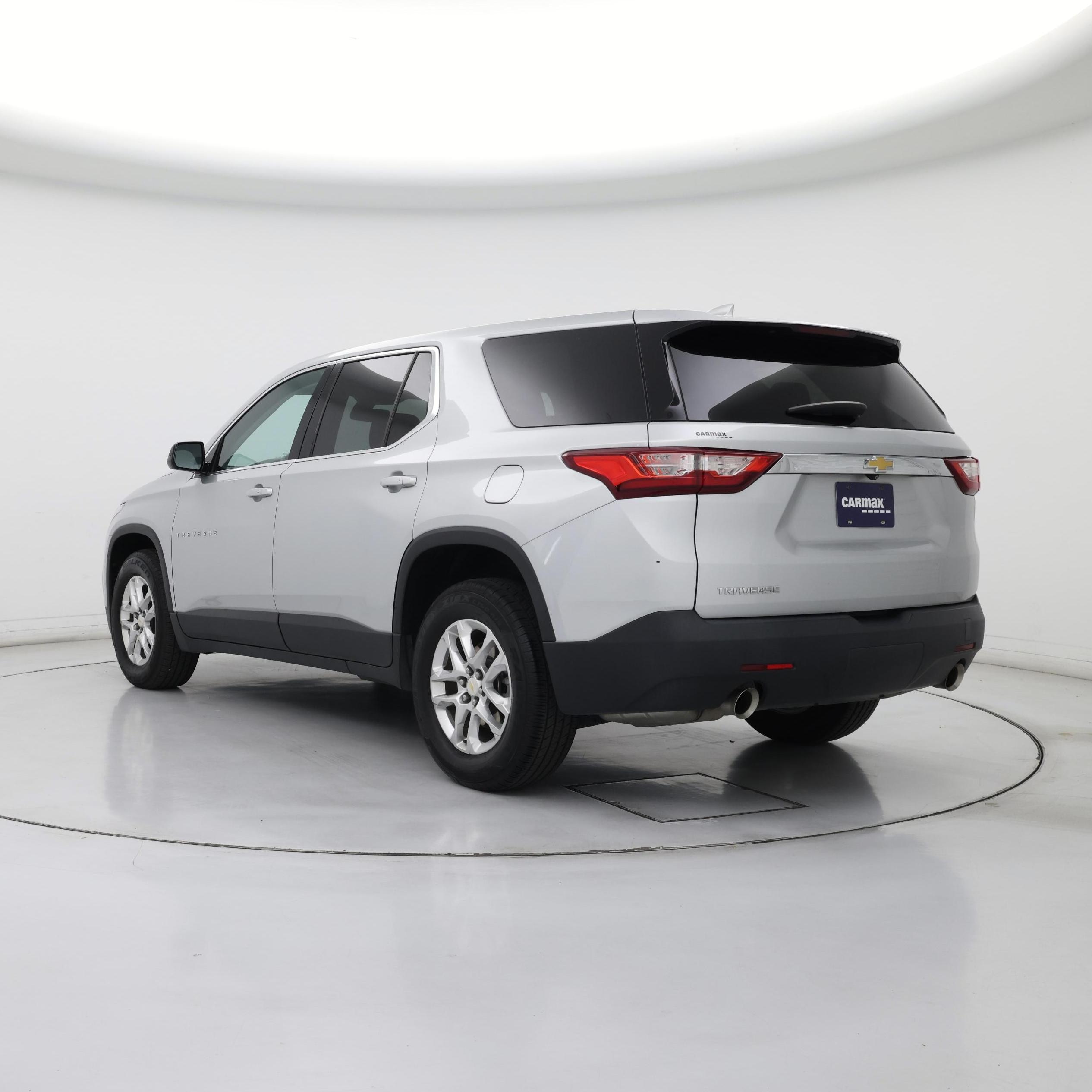 Thumbnail: 2020 Chevrolet Traverse - 2