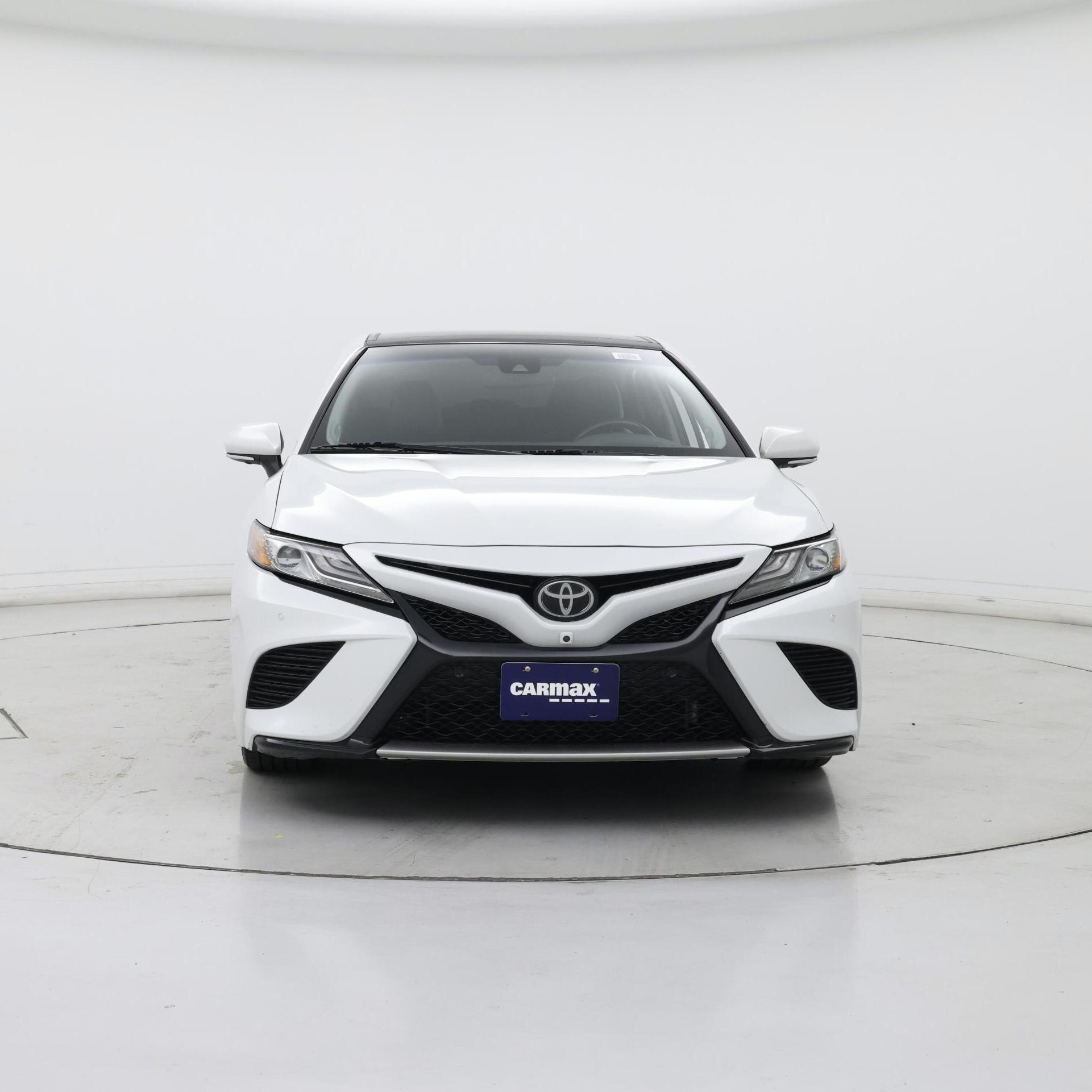 Thumbnail: 2019 Toyota Camry - 5