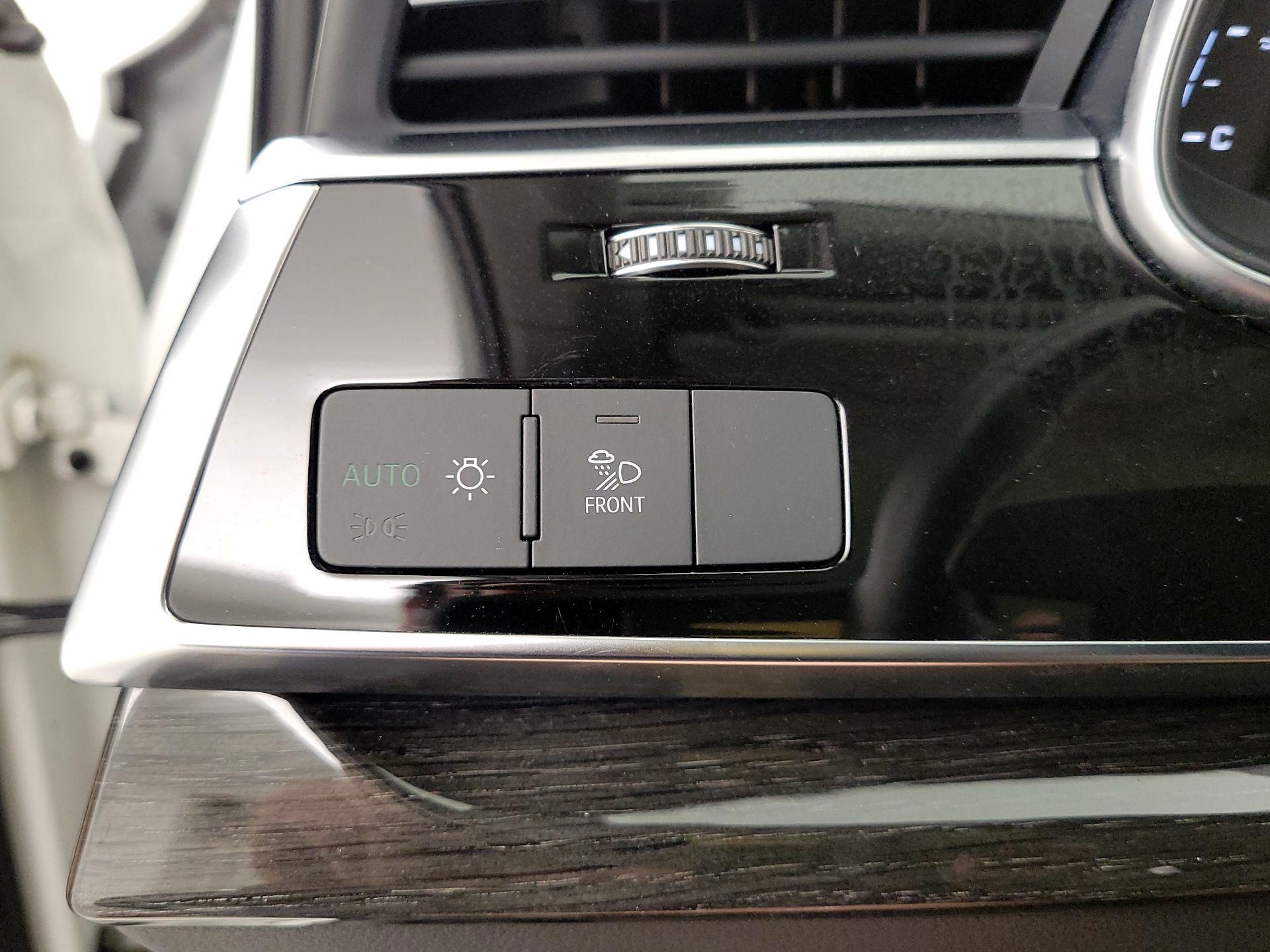 Thumbnail: 2021 Audi Q7 - 13