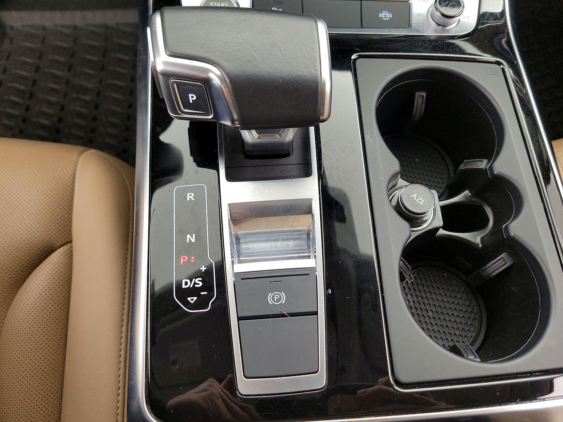 Thumbnail: 2021 Audi Q7 - 18