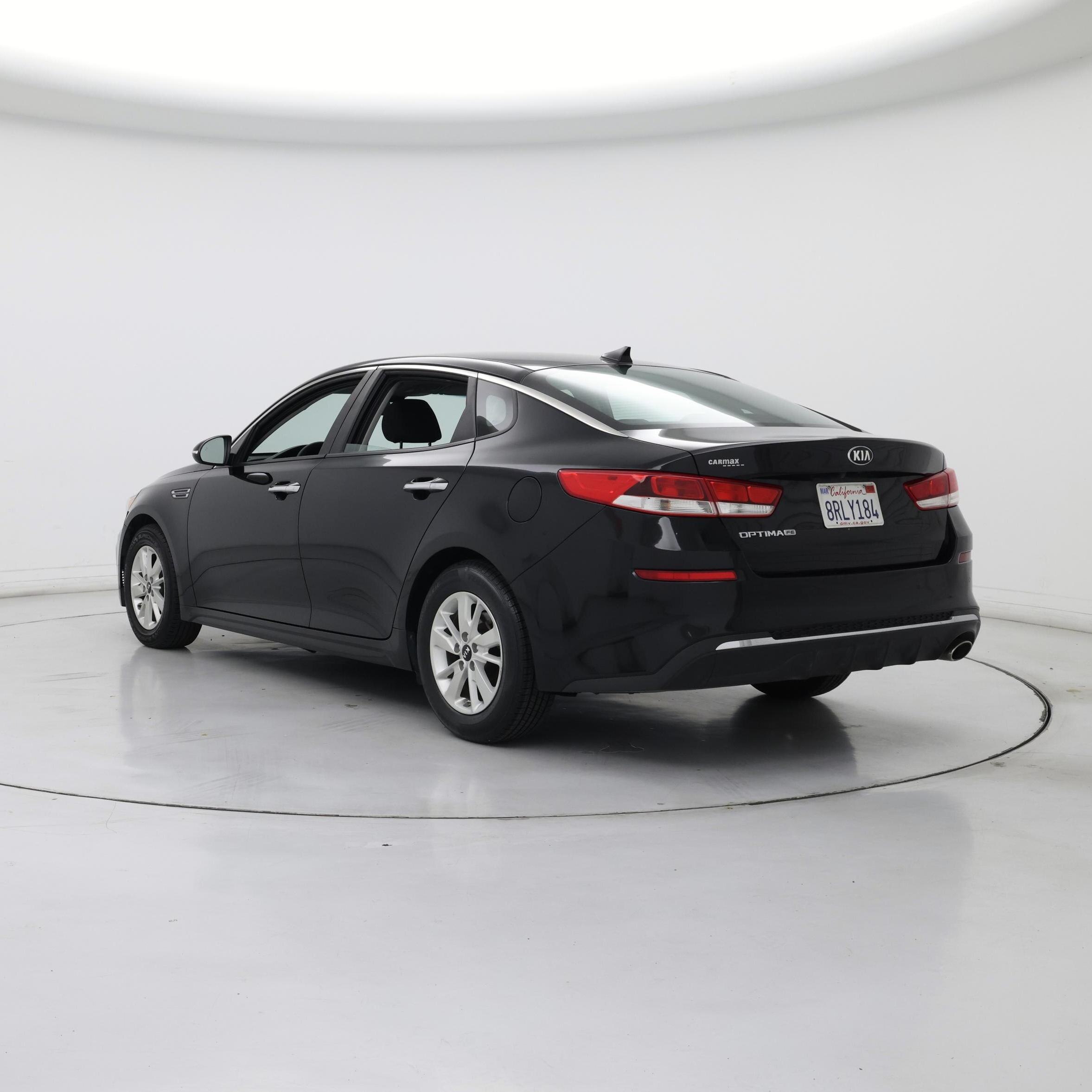 Thumbnail: 2019 Kia Optima - 2