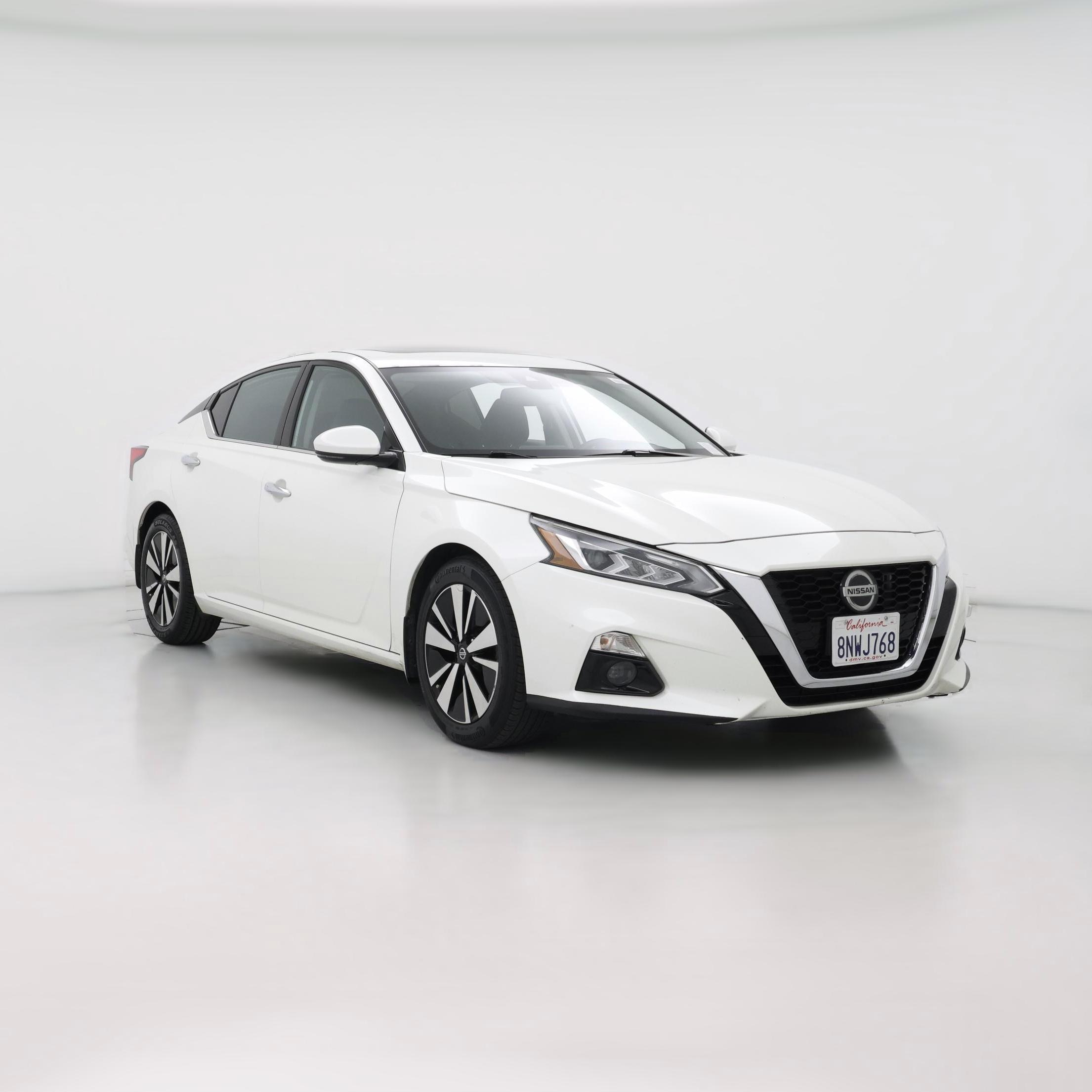 Thumbnail: 2020 Nissan Altima - 1