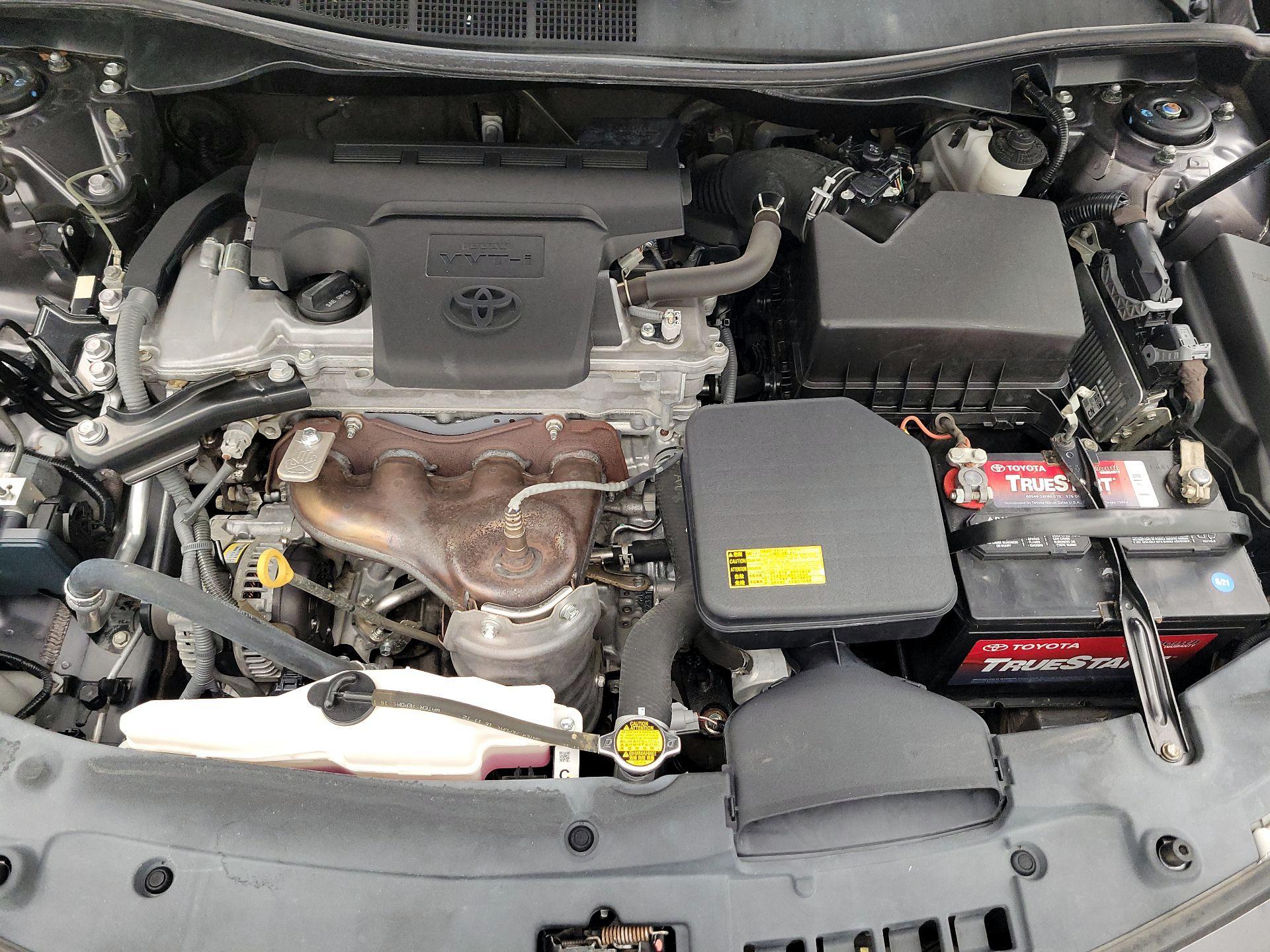 Thumbnail: 2013 Toyota Camry - 19