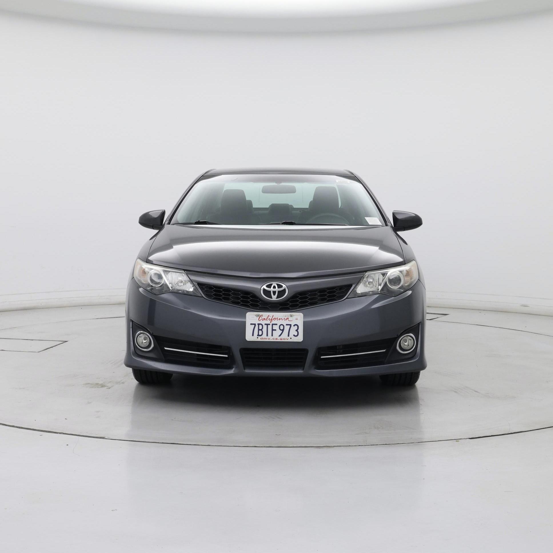 Thumbnail: 2013 Toyota Camry - 5