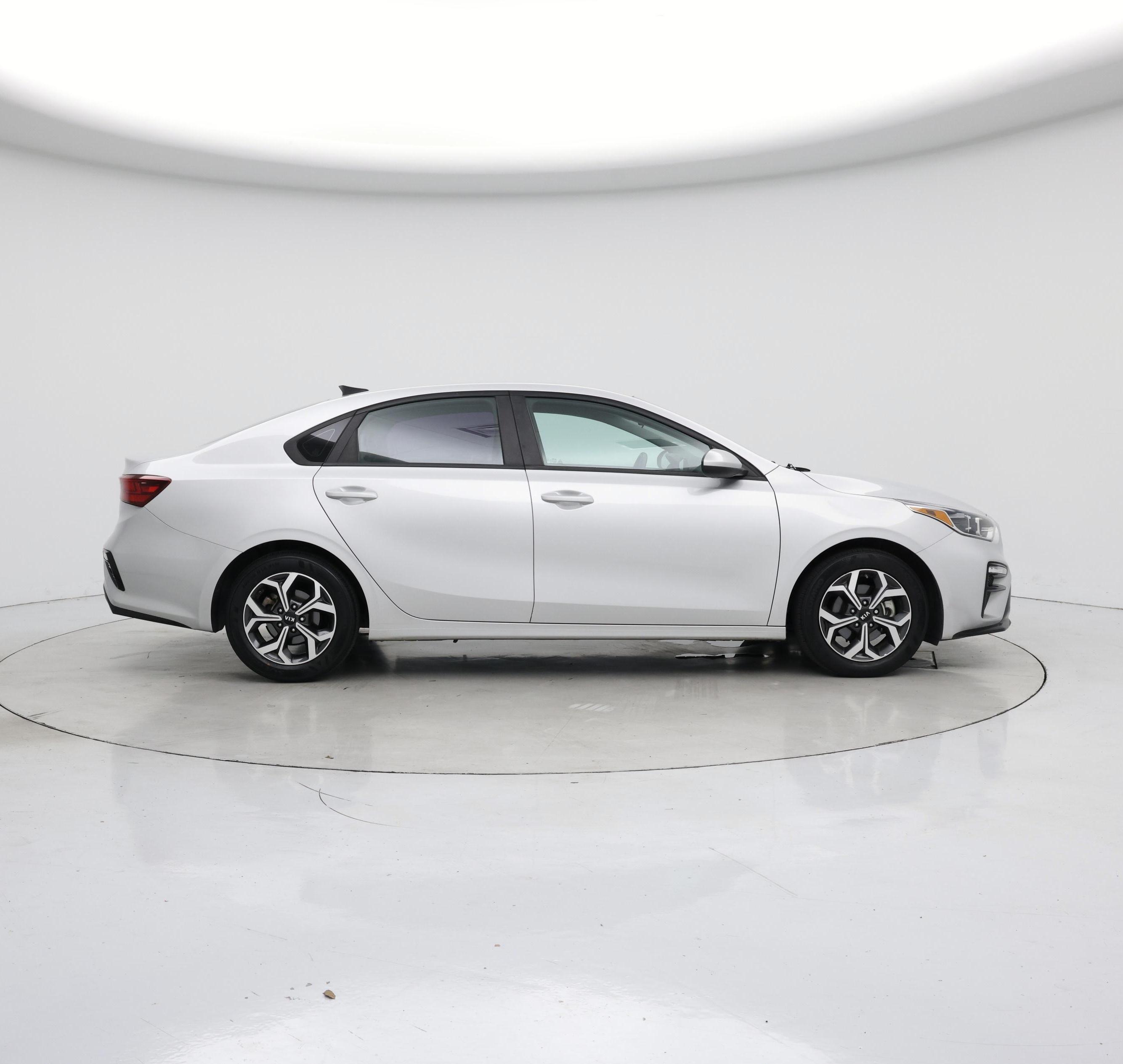 Thumbnail: 2021 Kia Forte - 7