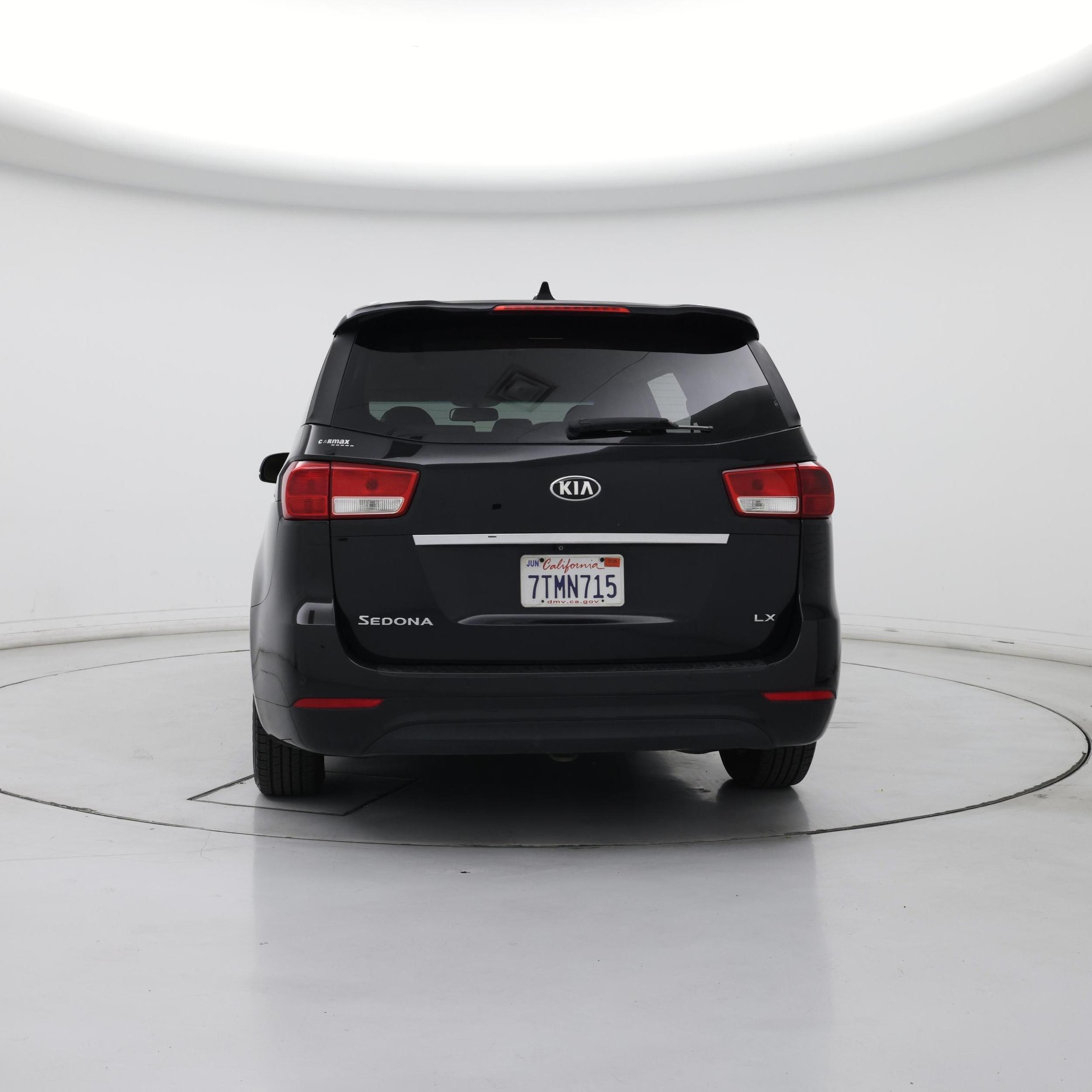 Thumbnail: 2017 Kia Sedona - 6