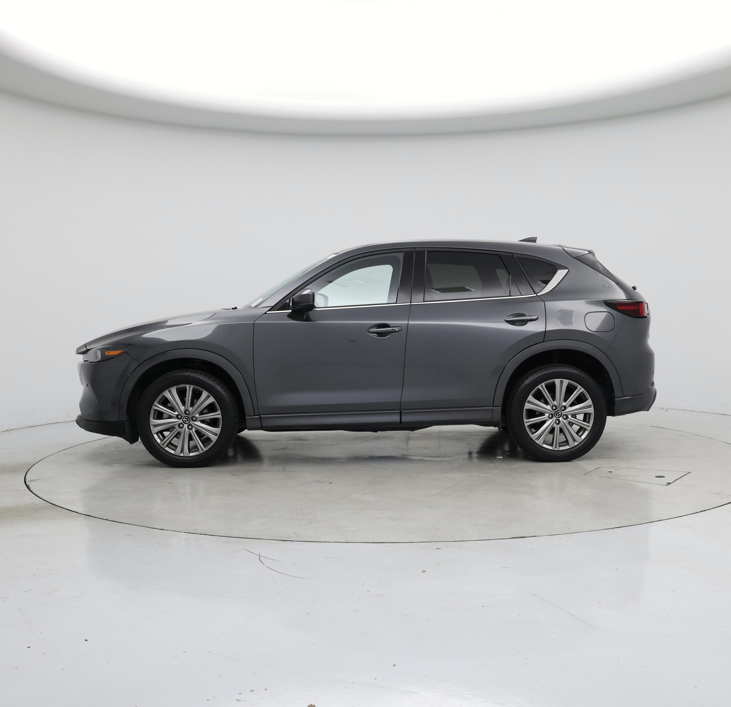 Thumbnail: 2022 Mazda CX-5 - 3