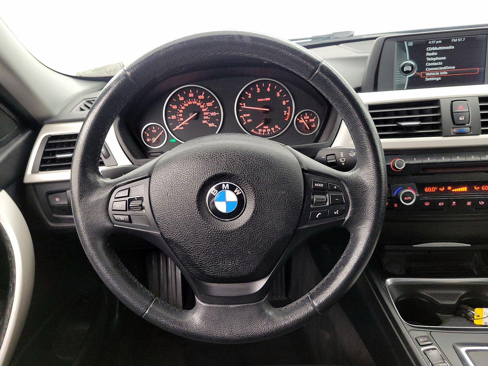 Thumbnail: 2014 BMW 3 Series - 10