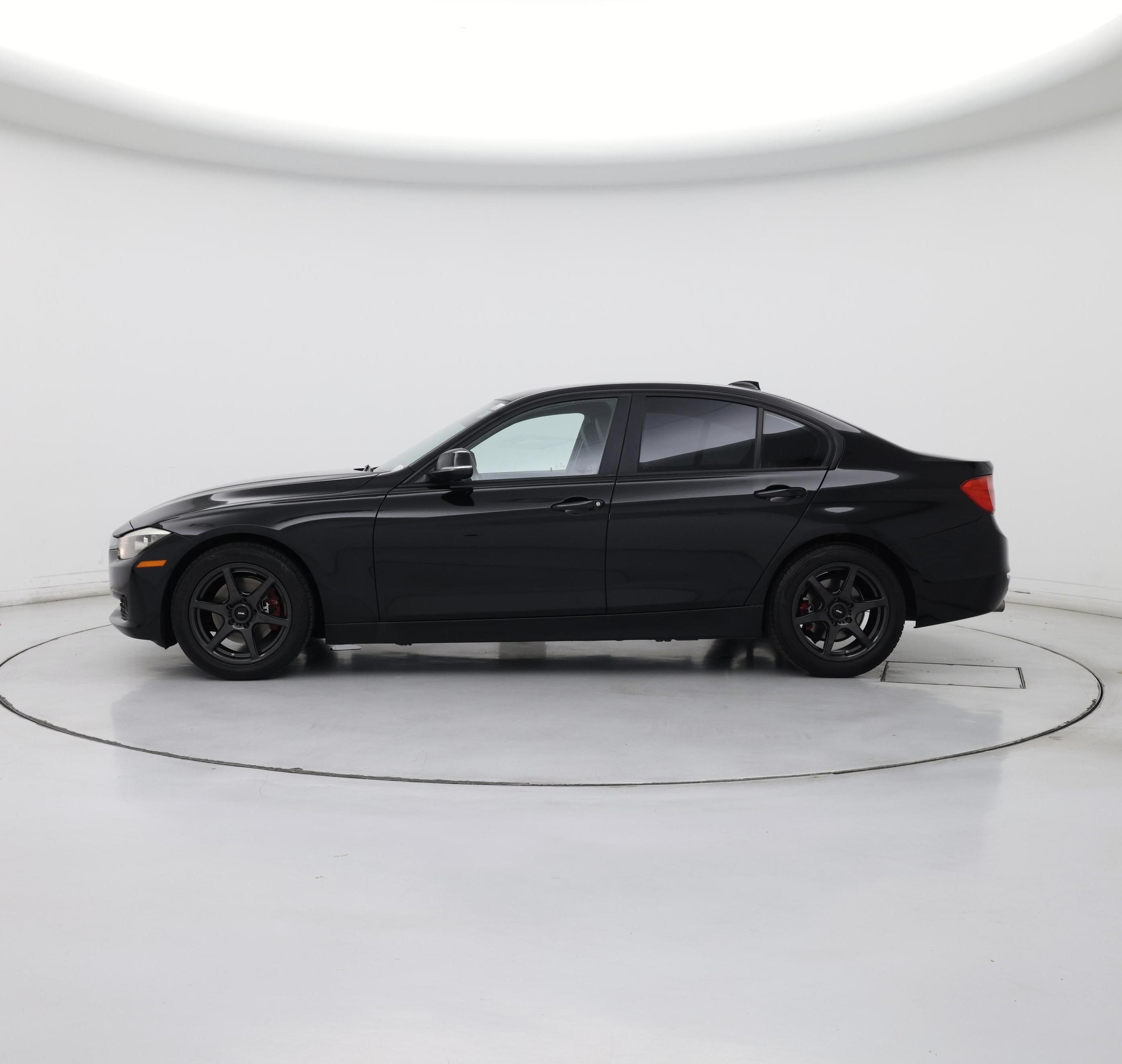Thumbnail: 2014 BMW 3 Series - 3