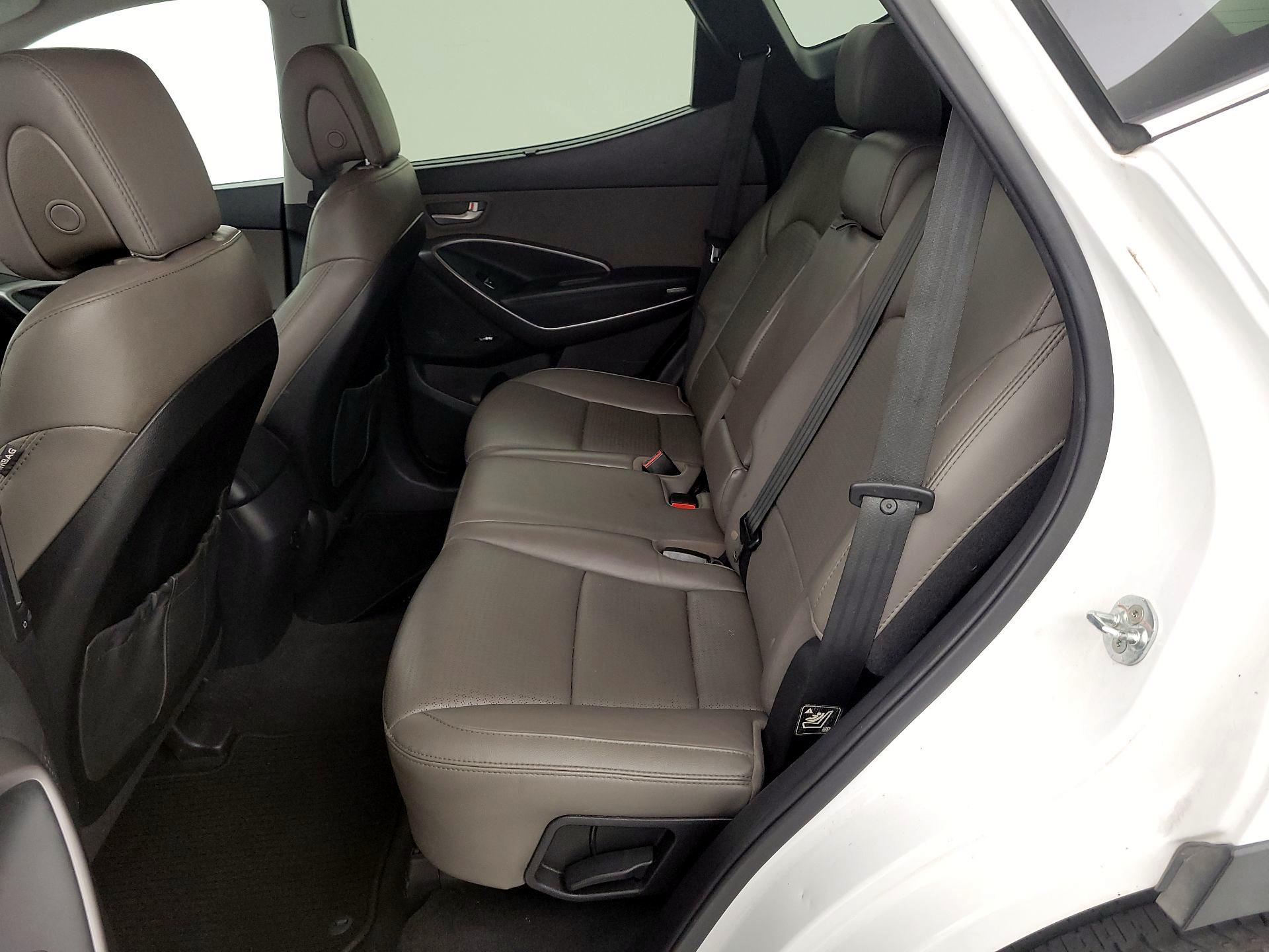 Thumbnail: 2014 Hyundai Santa Fe - 20