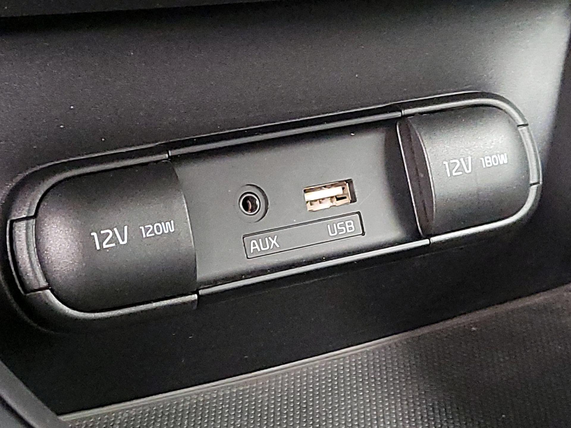Thumbnail: 2016 Kia Soul - 17