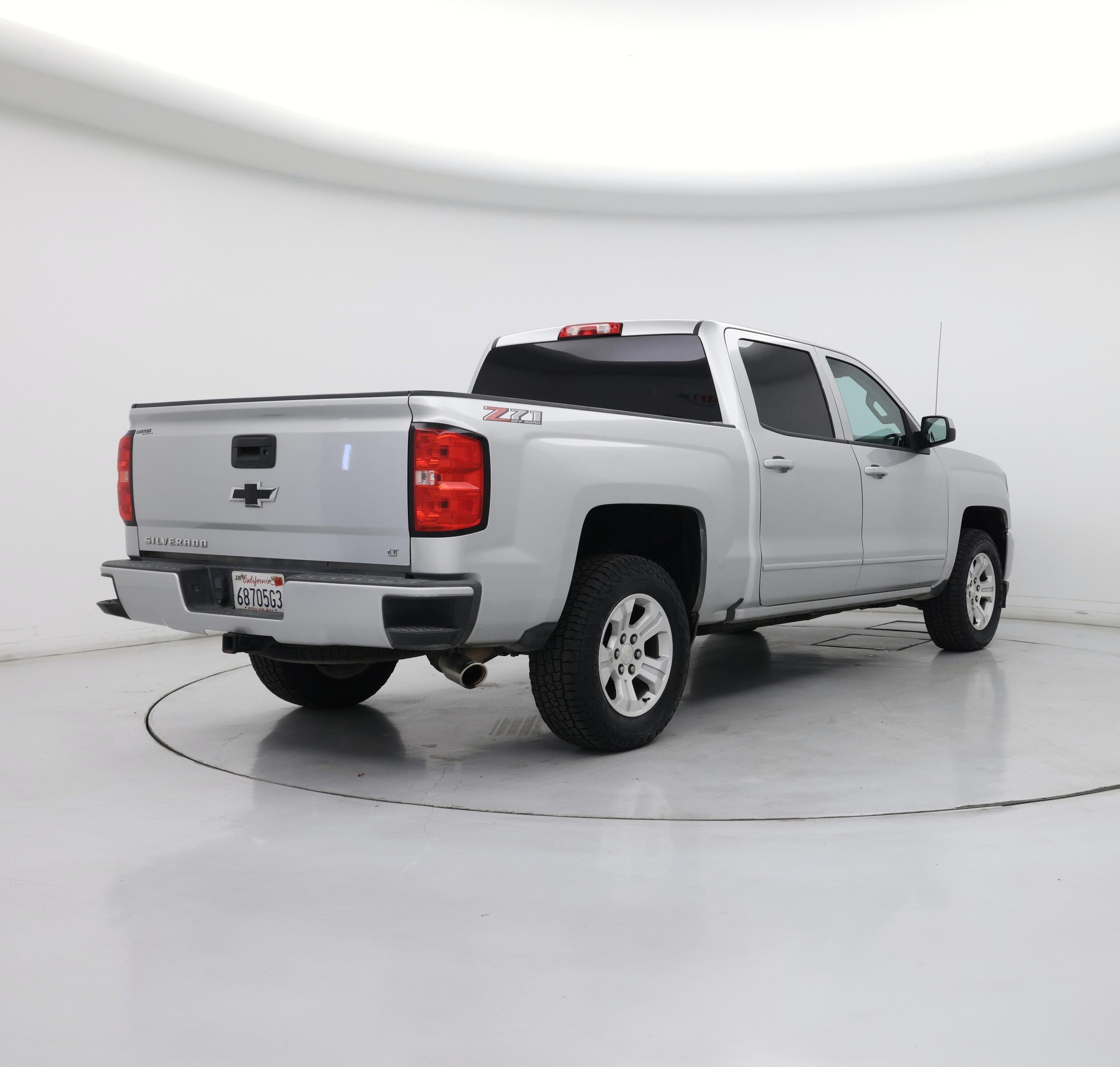 Thumbnail: 2018 Chevrolet Silverado 1500 - 8