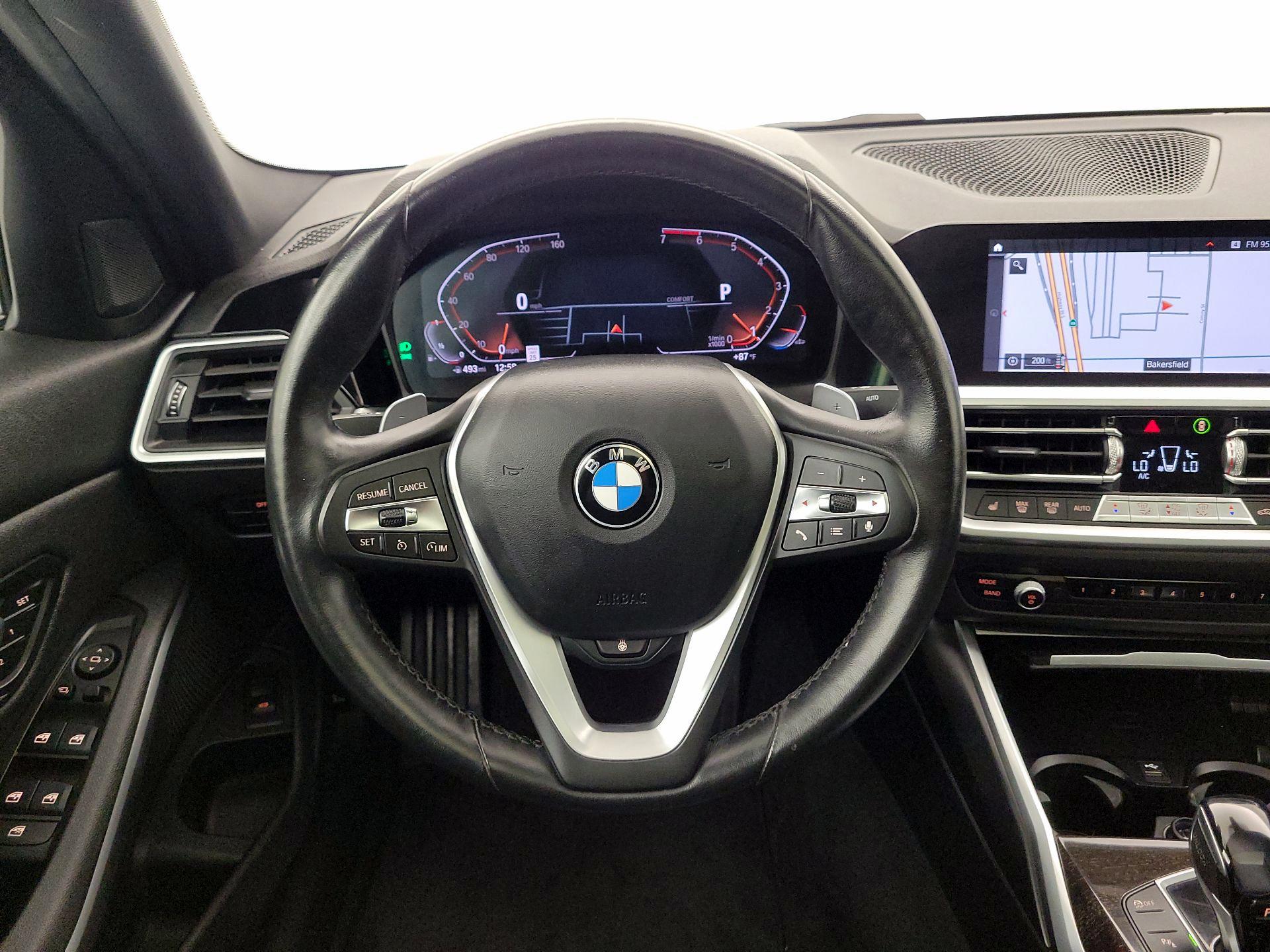 Thumbnail: 2020 BMW 3 Series - 10