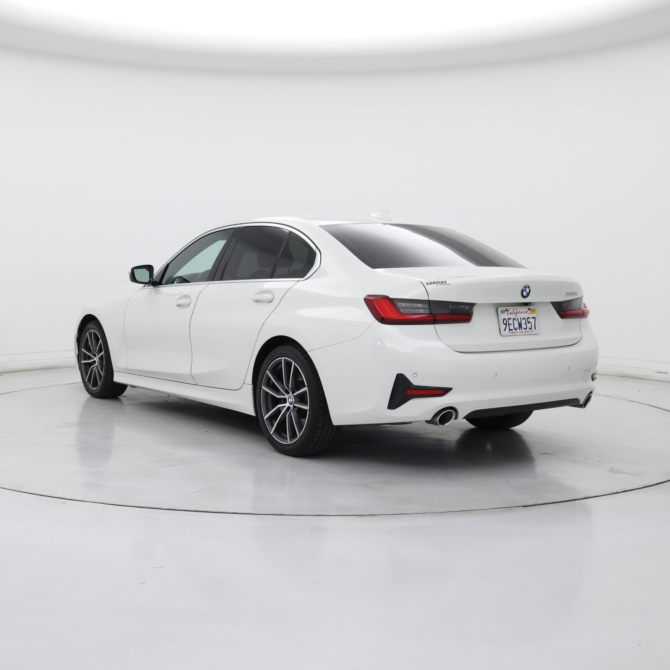 Thumbnail: 2020 BMW 3 Series - 2