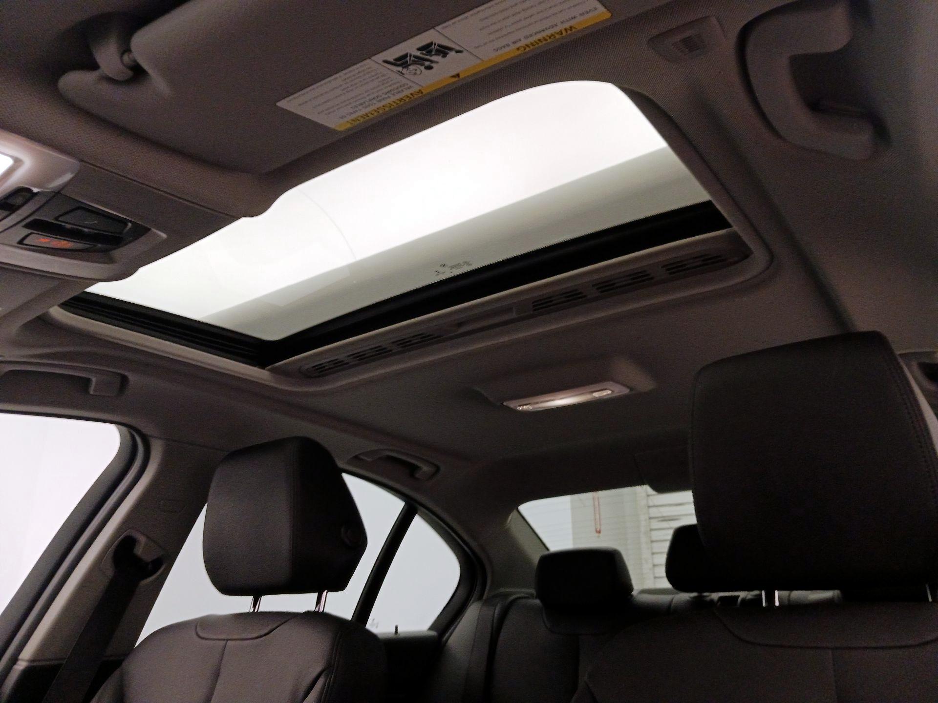 Thumbnail: 2014 BMW 3 Series - 20