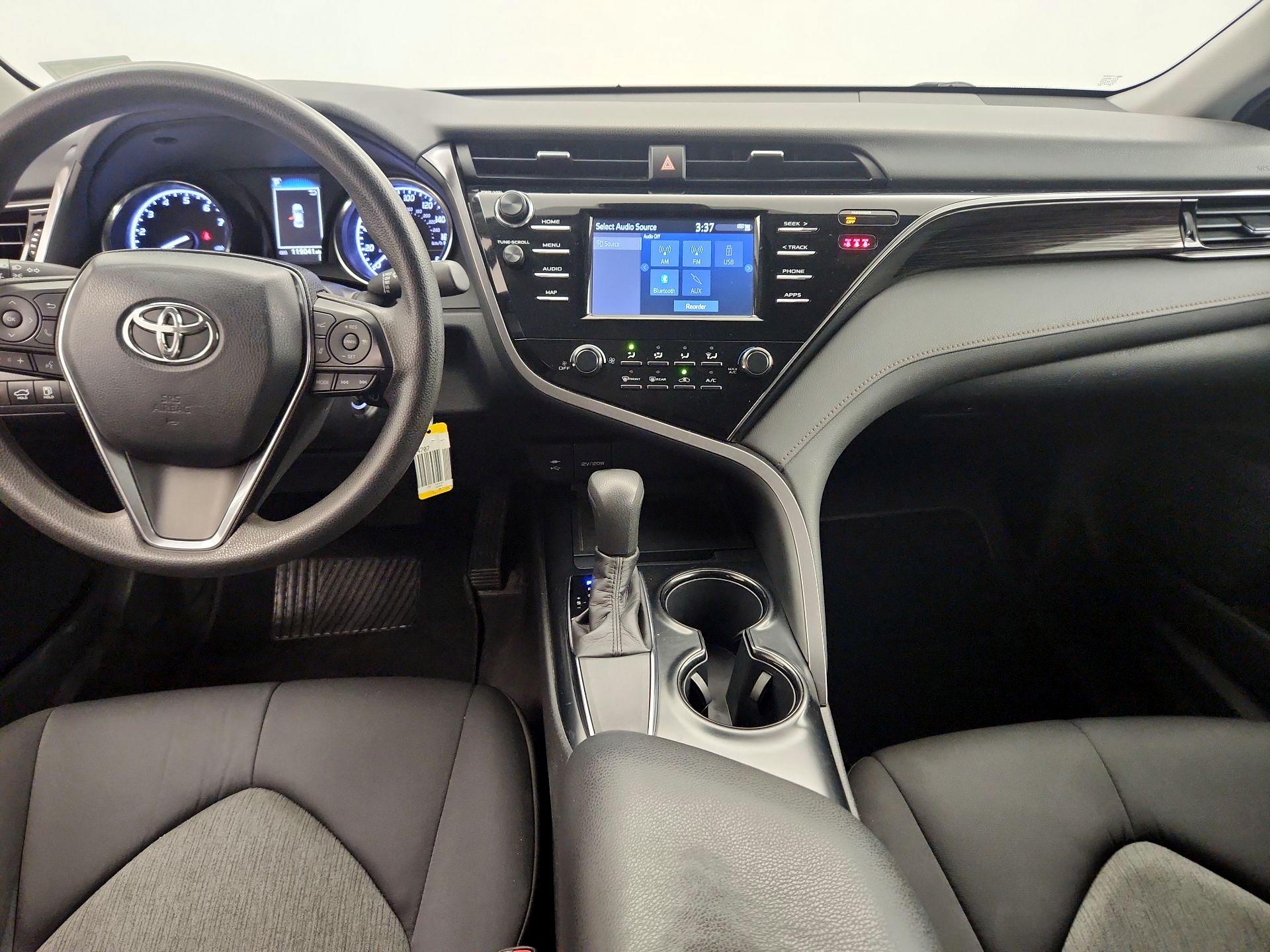 Thumbnail: 2019 Toyota Camry - 9