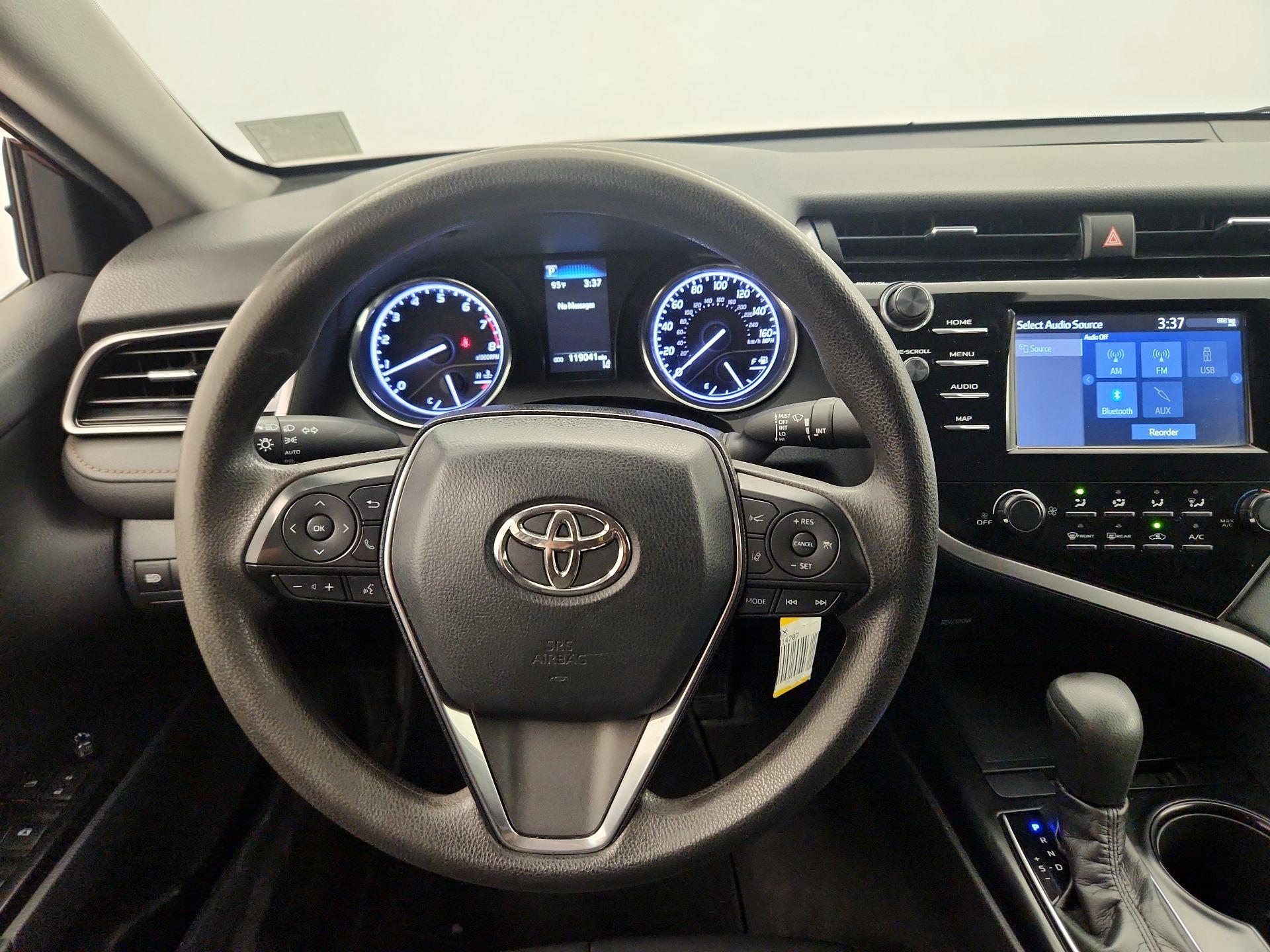 Thumbnail: 2019 Toyota Camry - 10