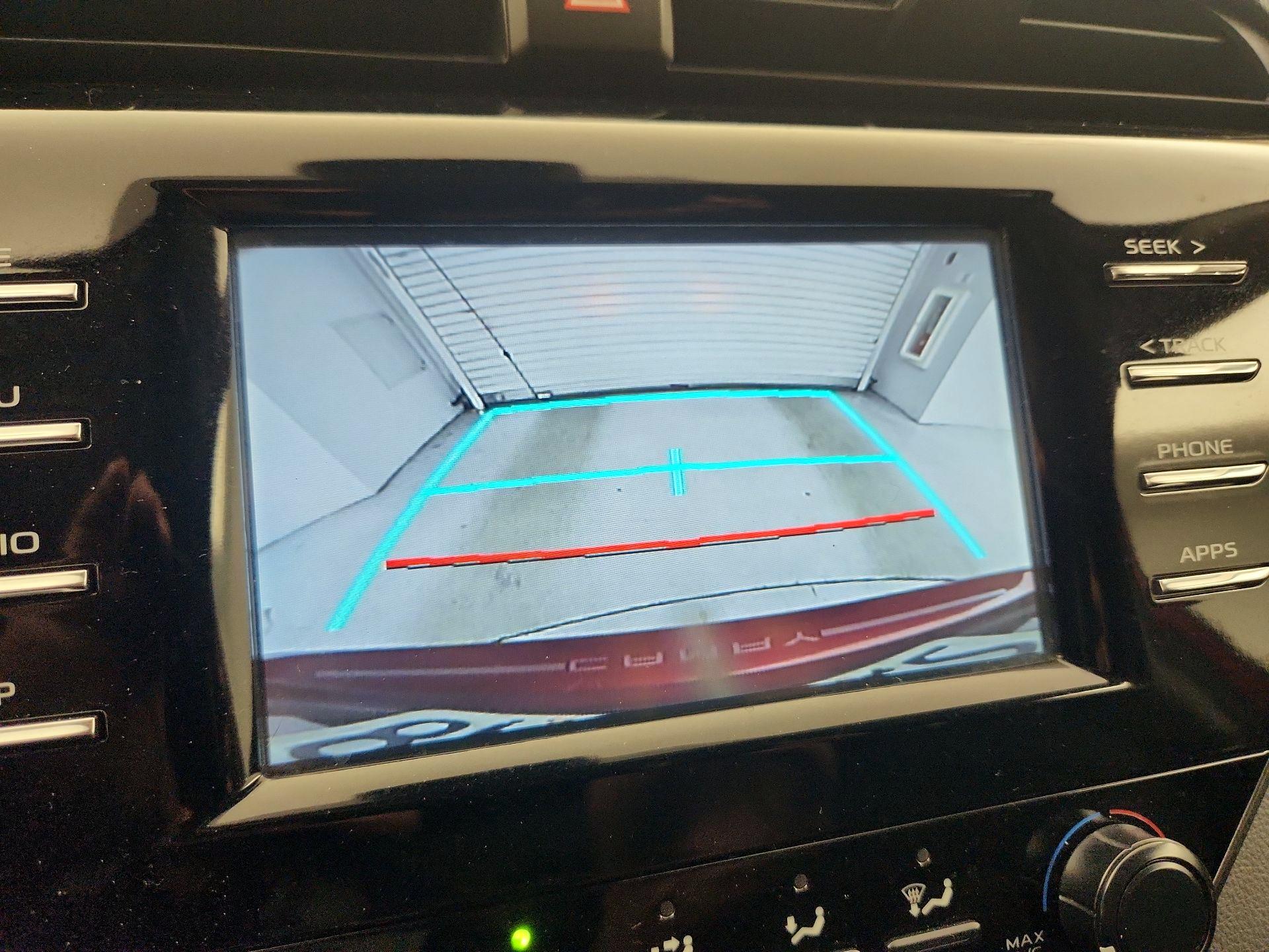 Thumbnail: 2019 Toyota Camry - 14