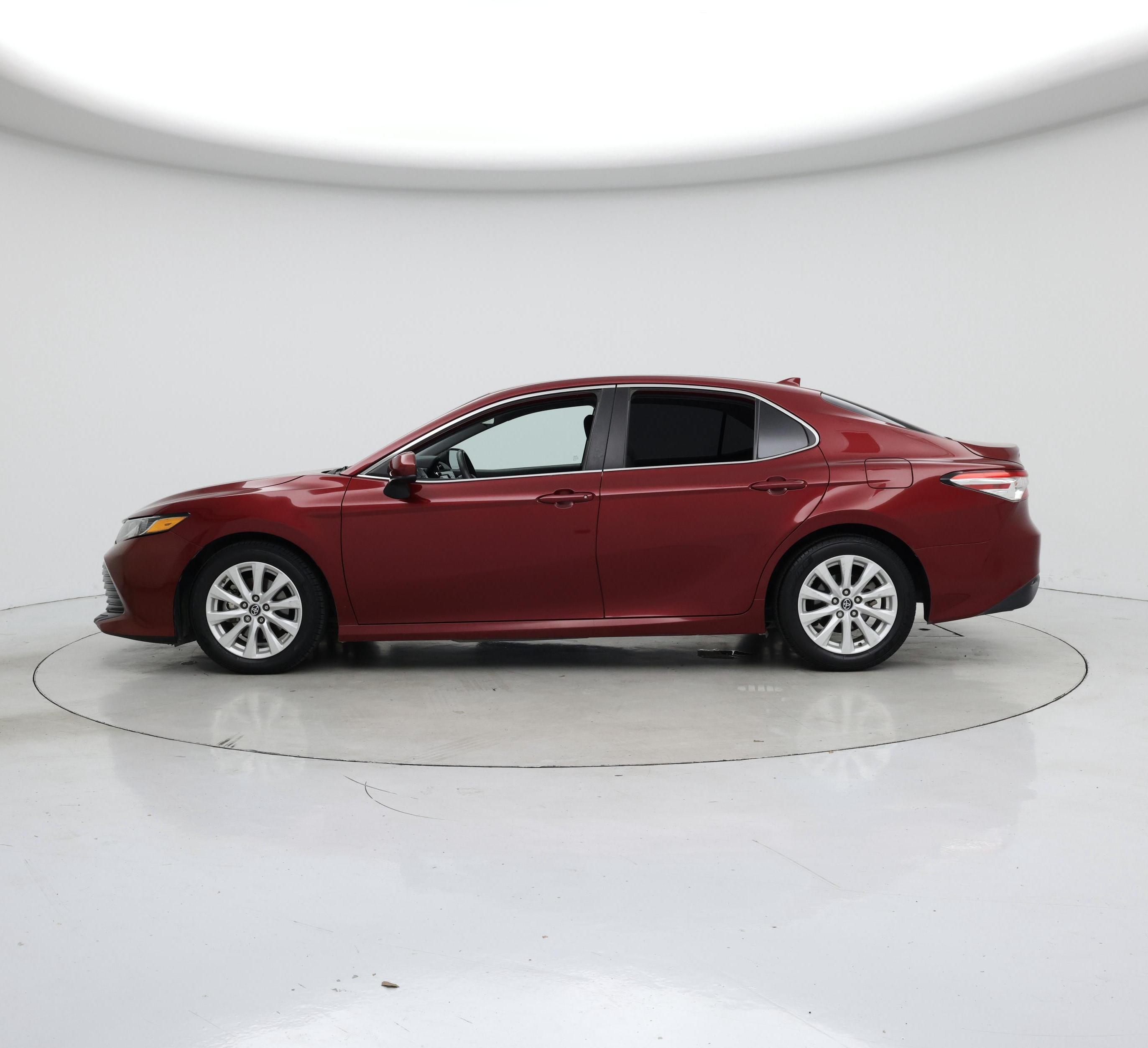Thumbnail: 2019 Toyota Camry - 3