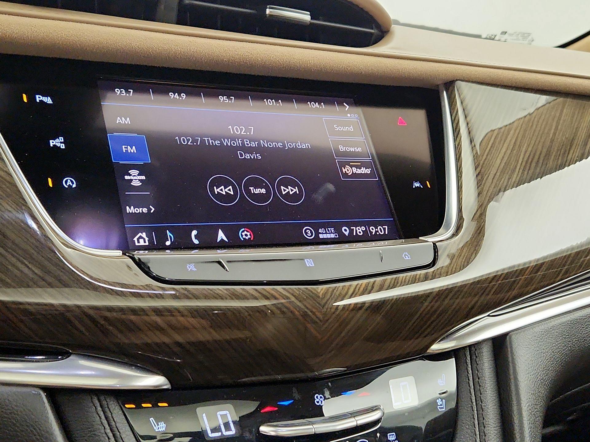 Thumbnail: 2020 Cadillac XT6 - 16