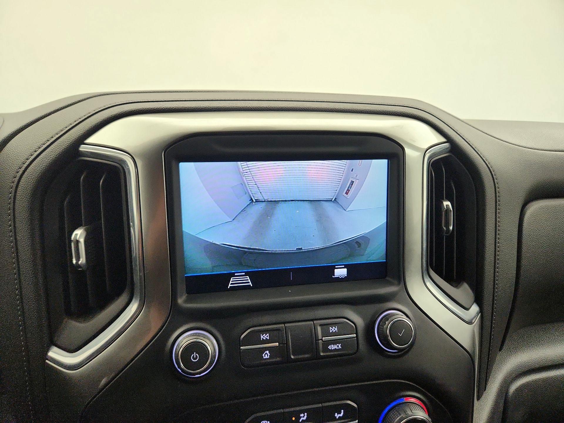 Thumbnail: 2021 Chevrolet Silverado 1500 - 14