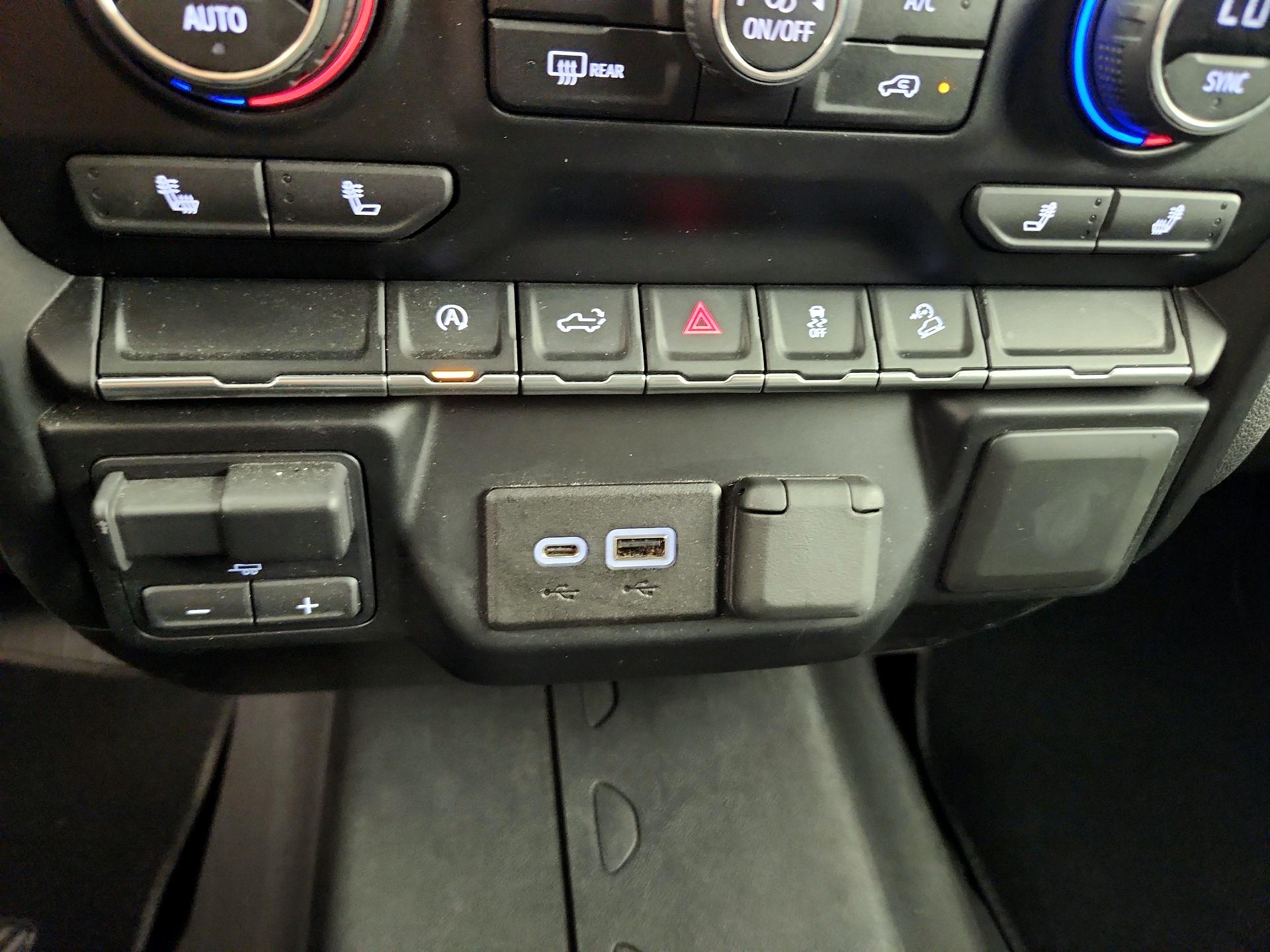 Thumbnail: 2021 Chevrolet Silverado 1500 - 18