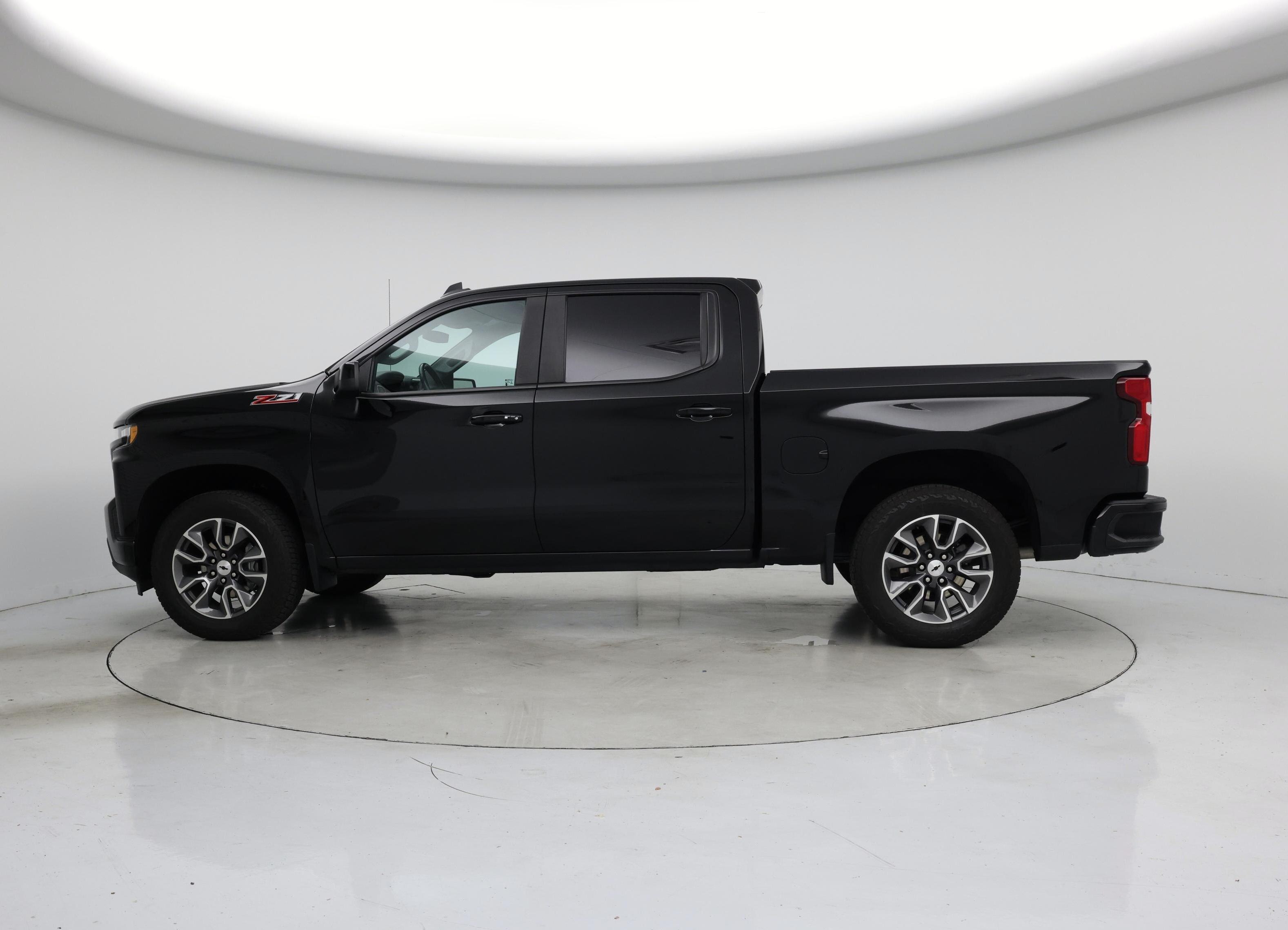 Thumbnail: 2021 Chevrolet Silverado 1500 - 3