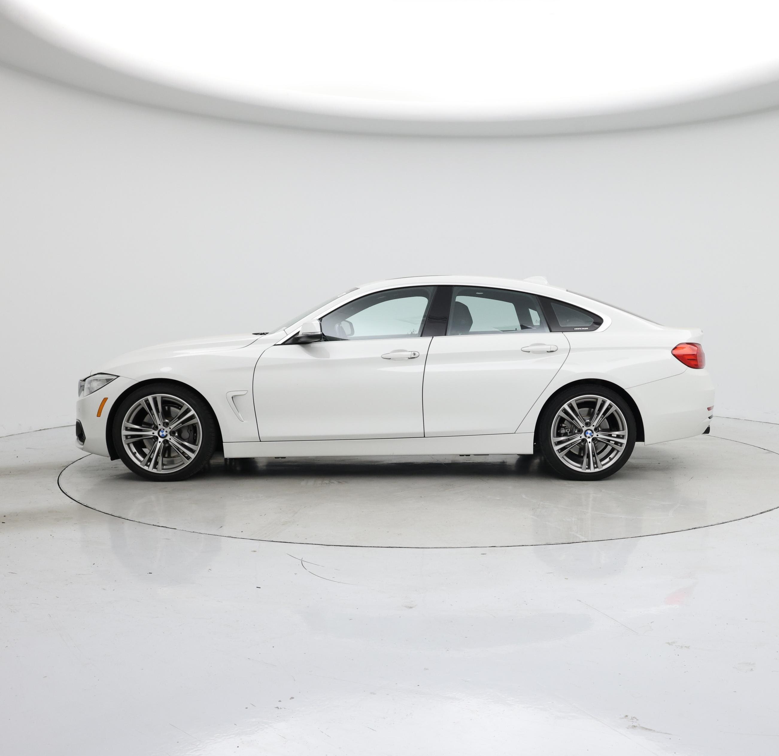 Thumbnail: 2017 BMW 4 Series - 3
