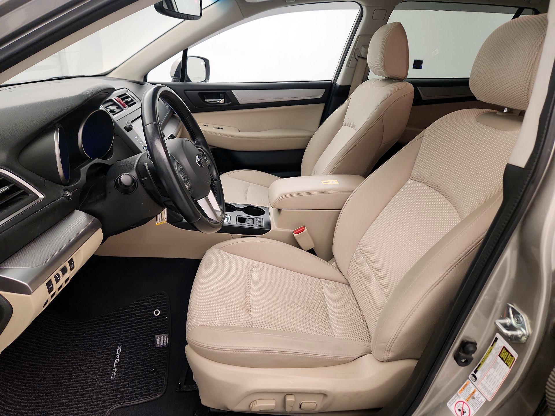Thumbnail: 2016 Subaru Outback - 11