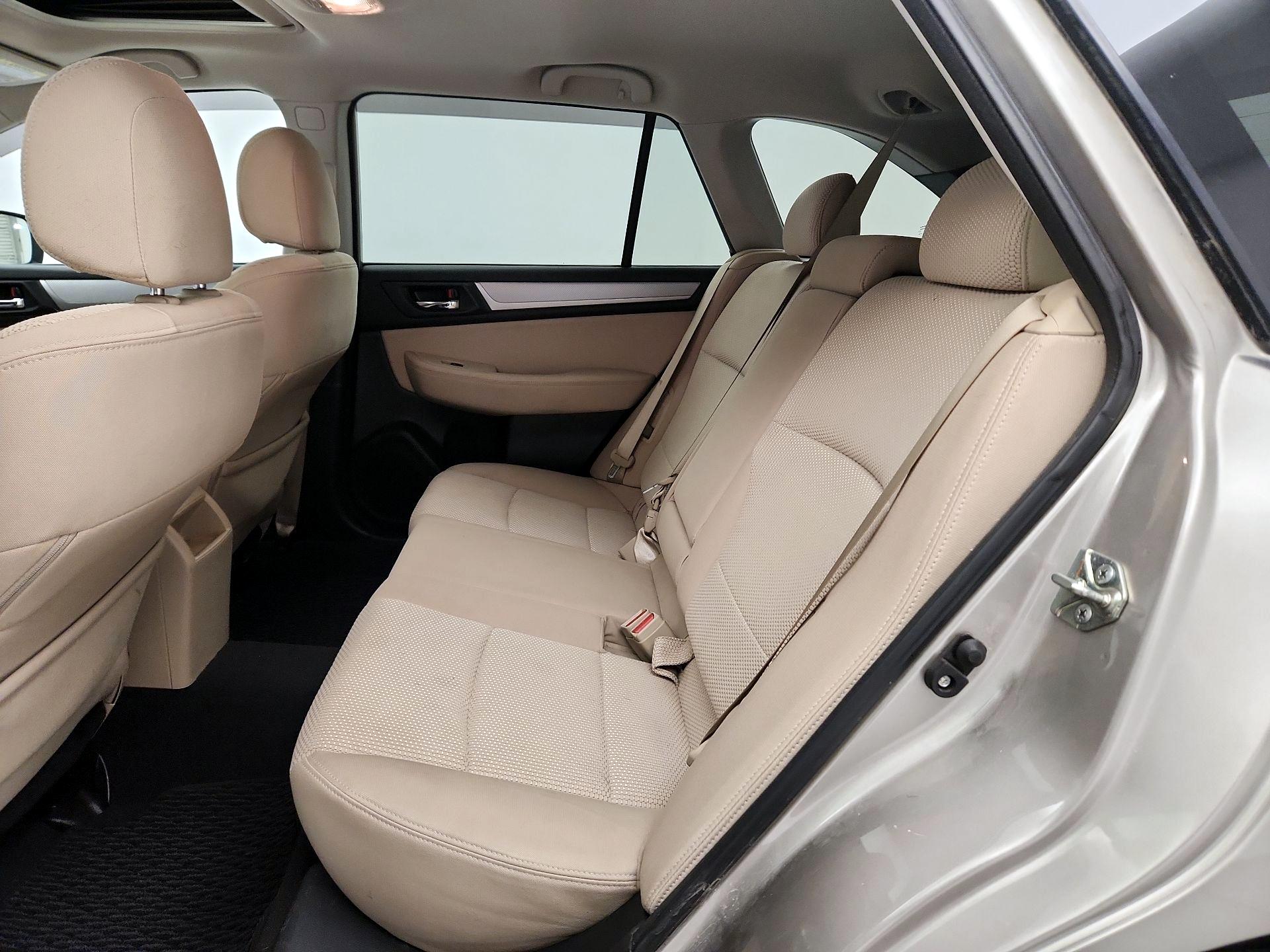 Thumbnail: 2016 Subaru Outback - 20