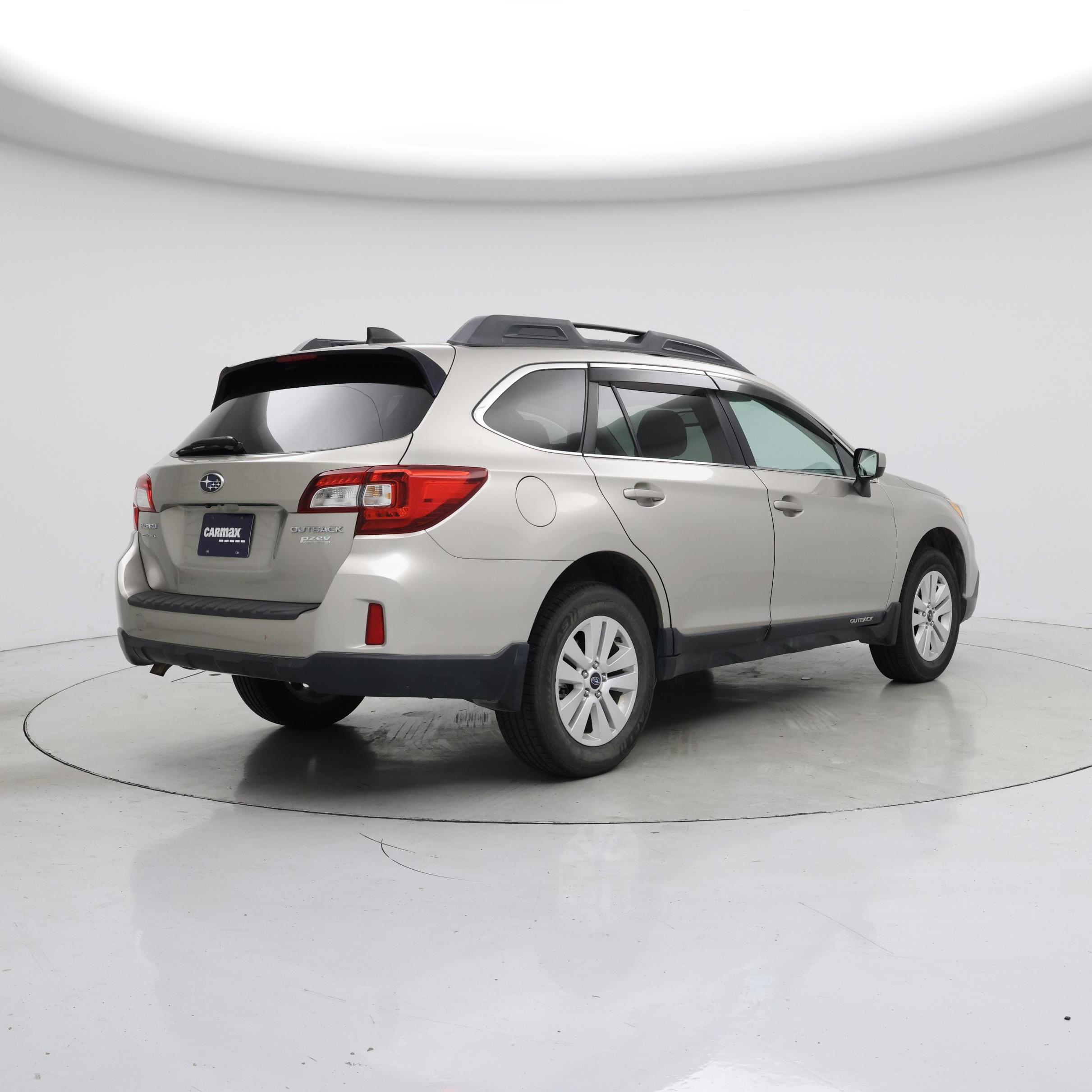 Thumbnail: 2016 Subaru Outback - 8